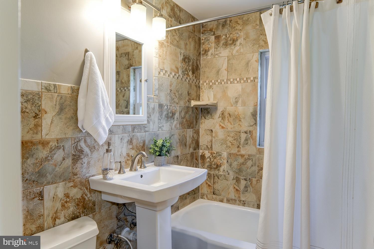 DEL RAY - Residential