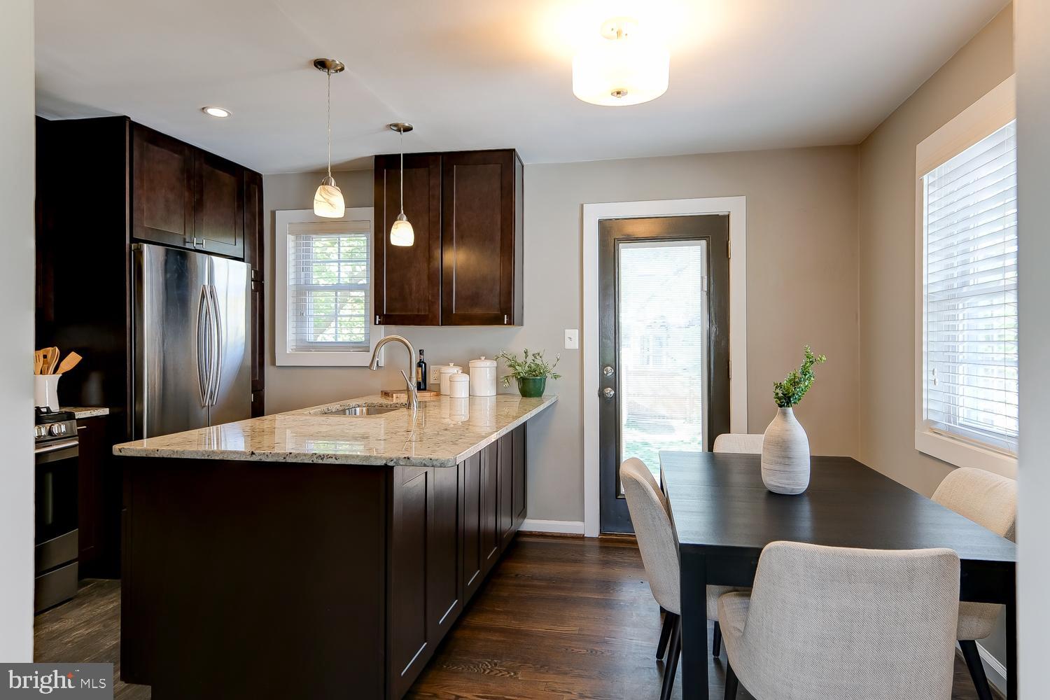 DEL RAY - Residential