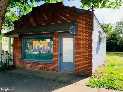 1504 PRINCESS ANNE STREET FREDERICKSBURG VA 22401