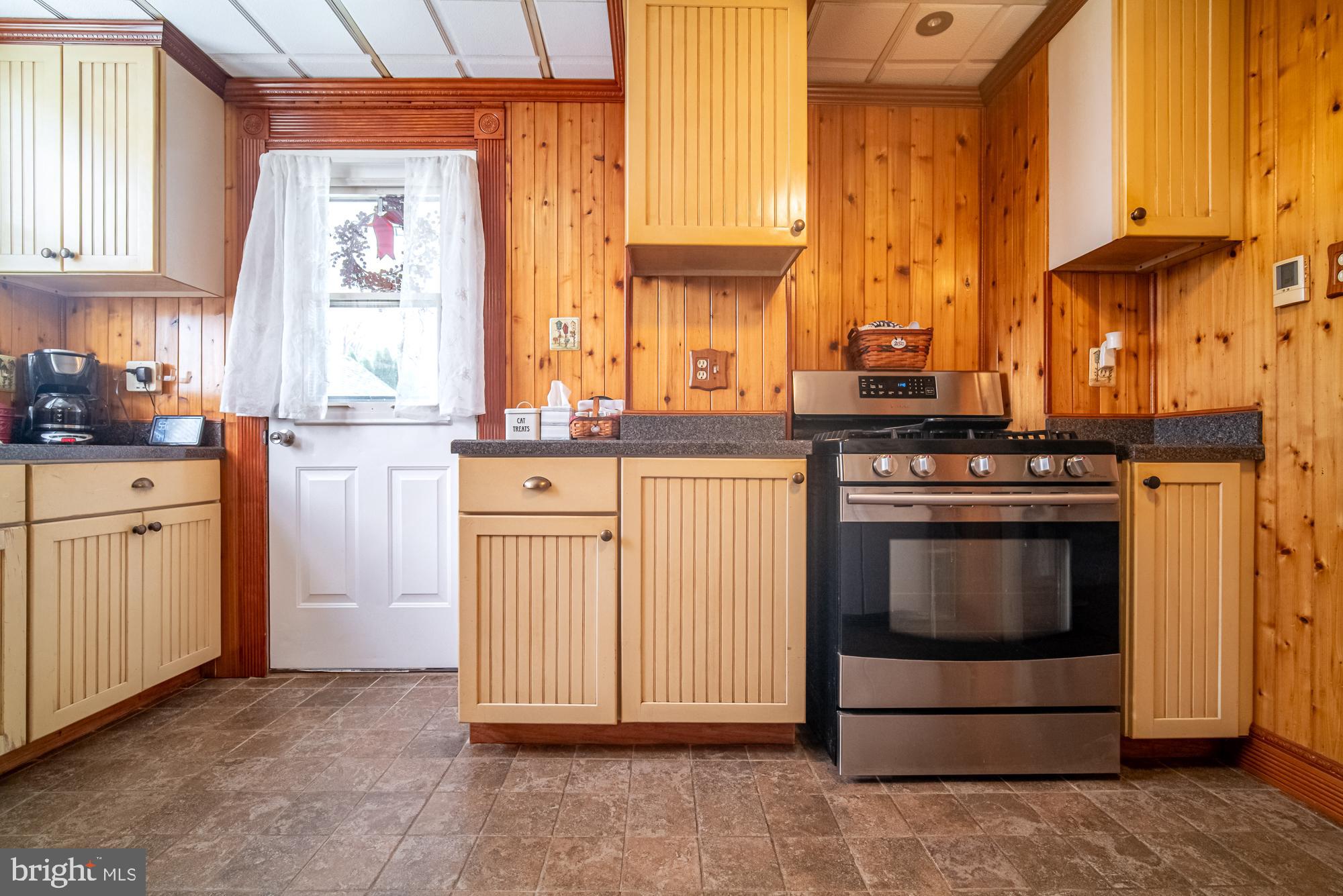 WINDSOR TWP - Residential