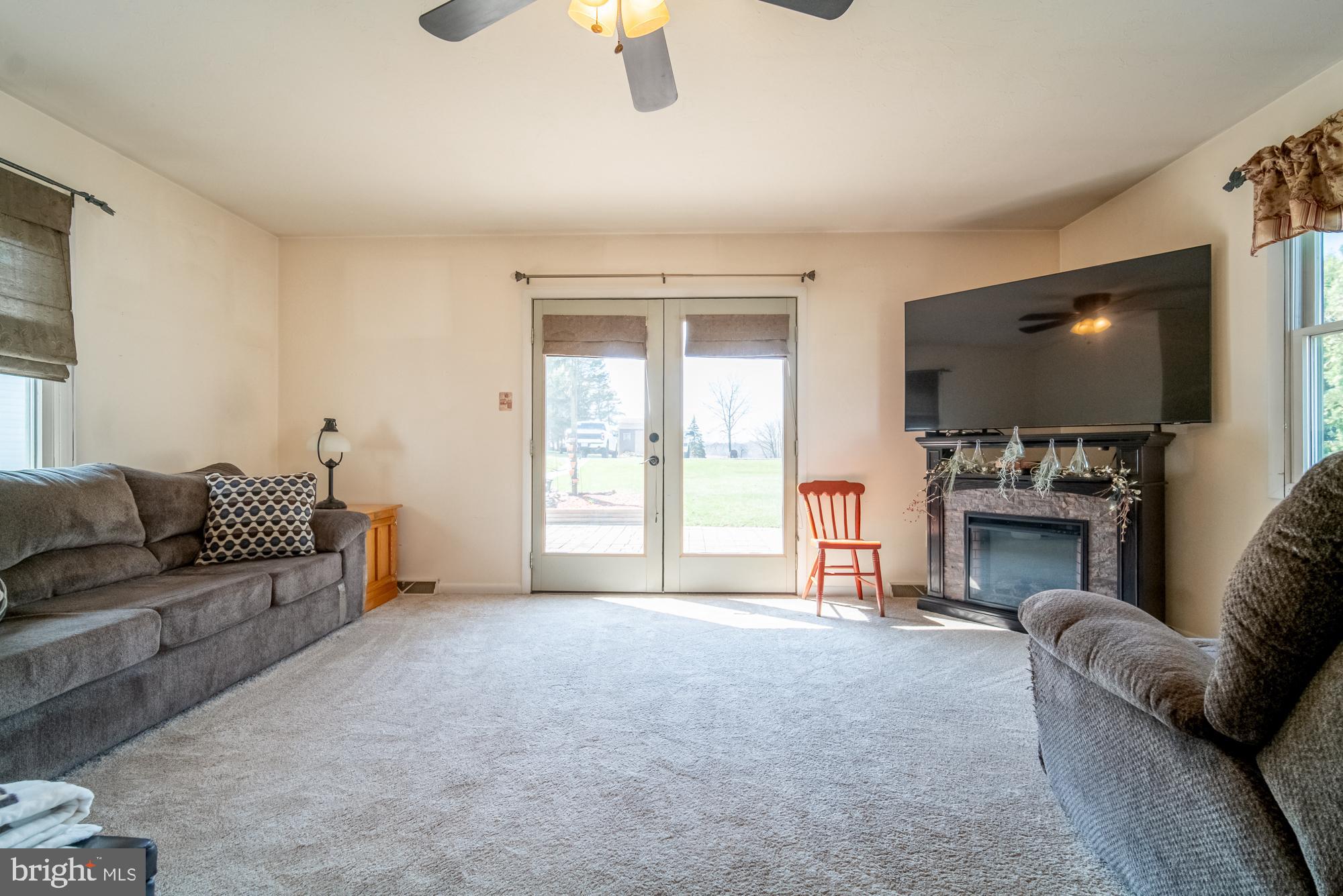 WINDSOR TWP - Residential