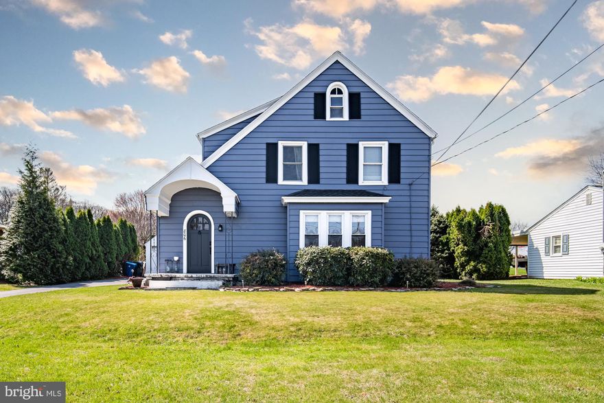 Offer received. All offers due by Monday,  4/14 by 4pm. 

PLEASE do not let the cats outside. They are very friendly. 

Rural setting yet convenient to all shopping and banking needs.  Spacious and move in ready this well maintained home and property all ready for a move in.  The turn around in the driveway most convenient but parking in the rear will accommodate many vehicles and easily accessed from lane off Smith Rd.  Many improvements (see docs) new roof in 2024, expansive patio 2020, 2 storage sheds, much landscaping convenience of 2 full baths  a first floor family room.
Taxes in MLS include the home and extra lot.