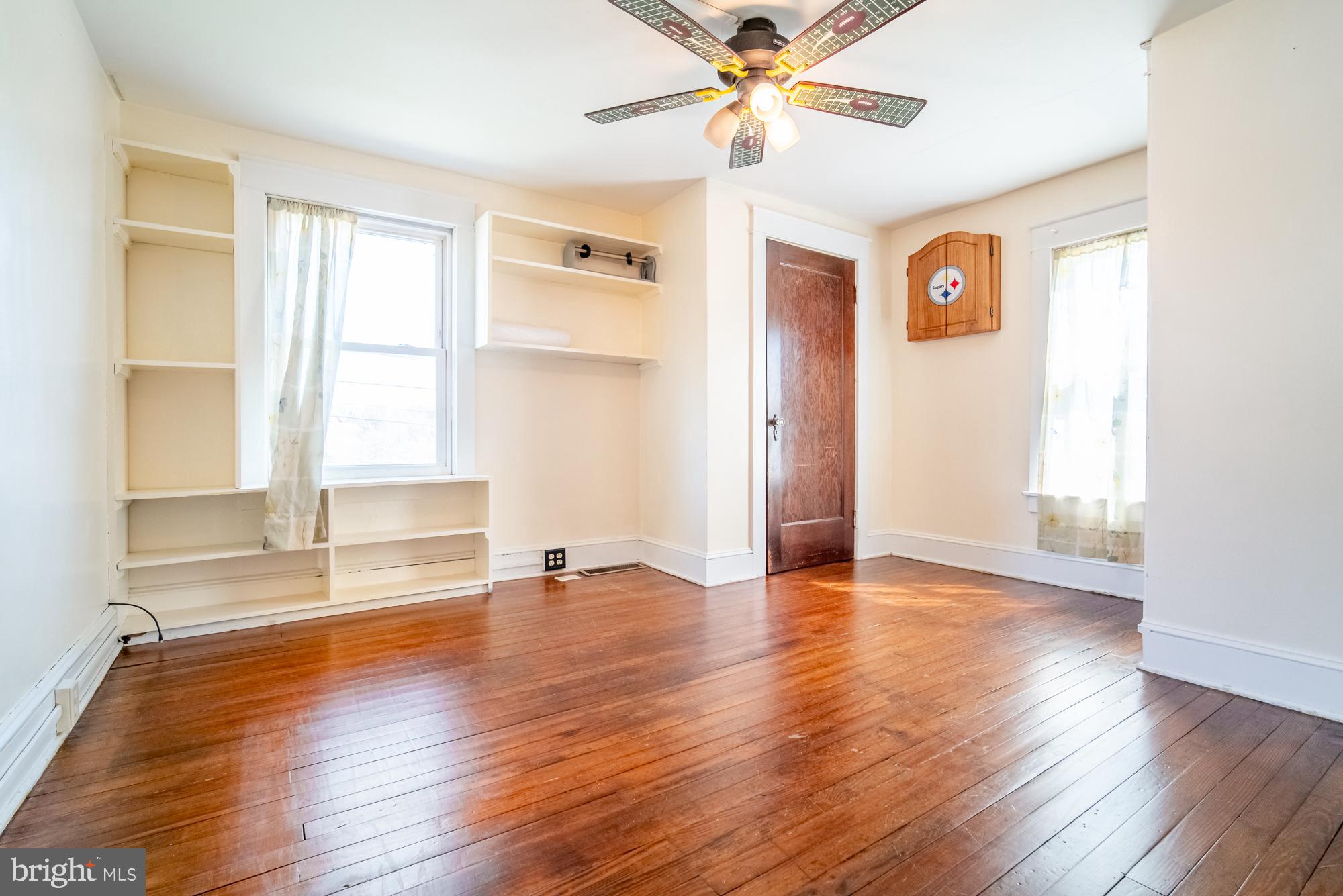 WINDSOR TWP - Residential