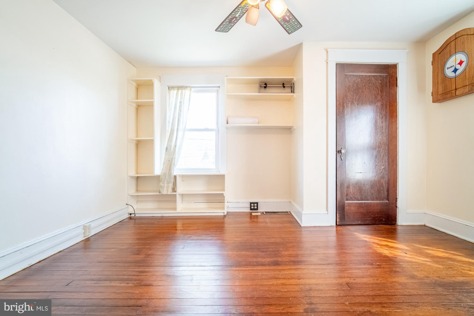 WINDSOR TWP - Residential