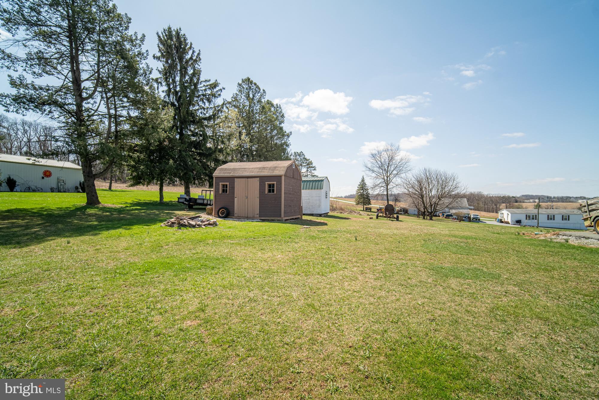 WINDSOR TWP - Residential