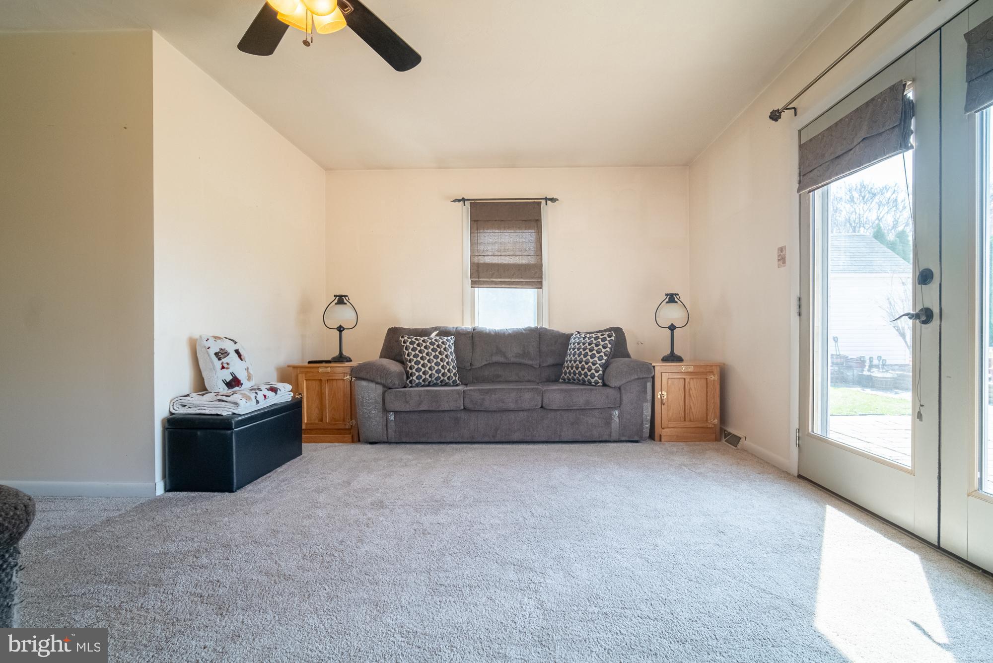 WINDSOR TWP - Residential