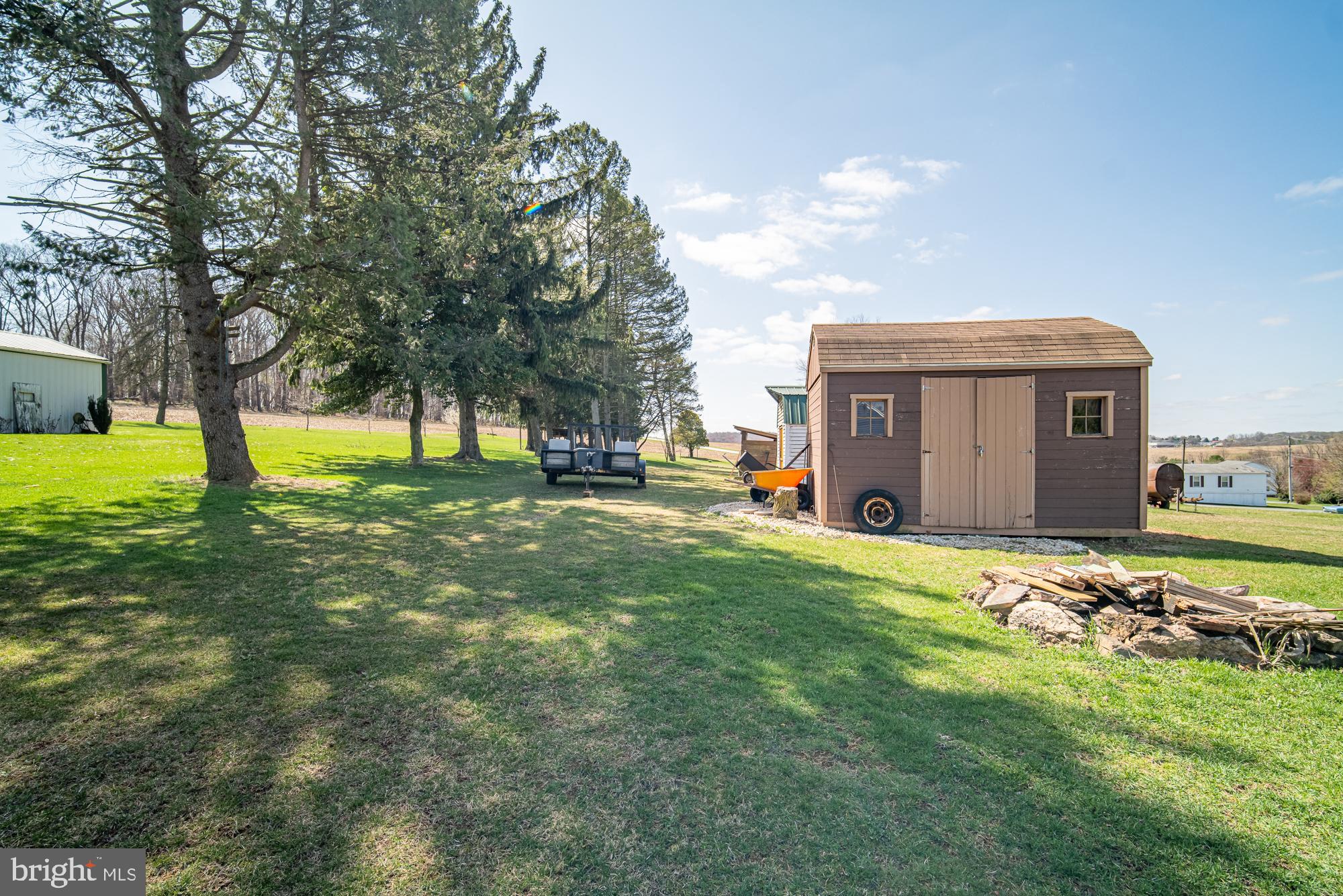 WINDSOR TWP - Residential