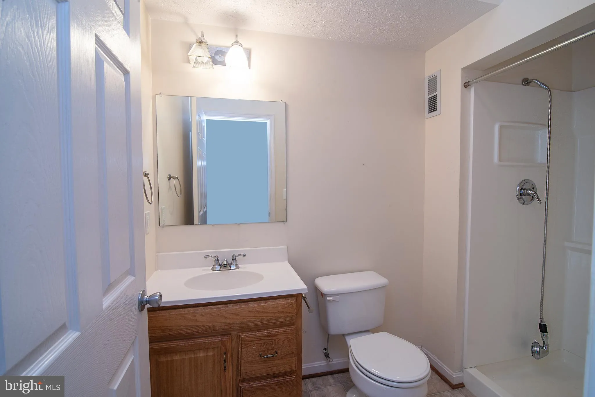 Locust Grove, Virginia 22508, United States, 5 Bedrooms Bedrooms, ,4 BathroomsBathrooms,Residential,Coming Soon,130287