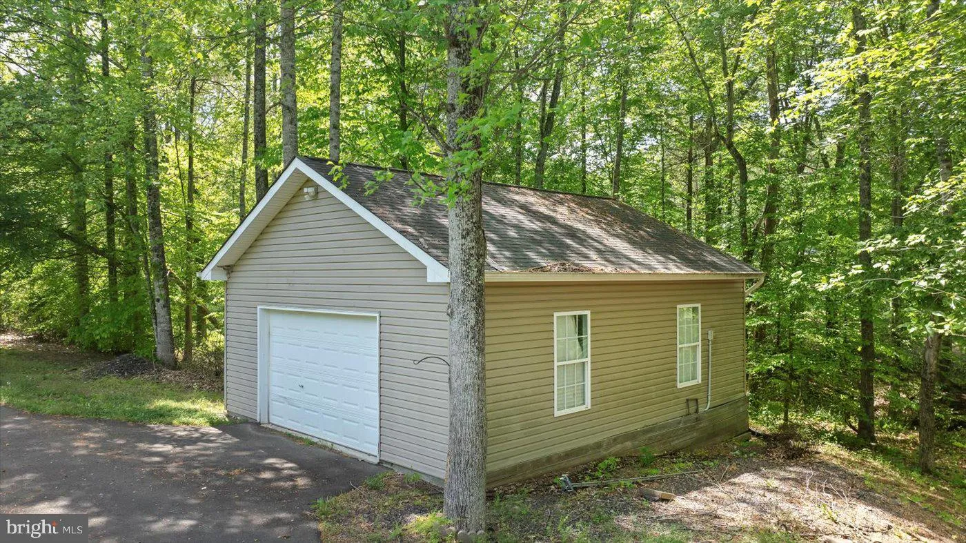 Locust Grove, Virginia 22508, United States, 5 Bedrooms Bedrooms, ,4 BathroomsBathrooms,Residential,Coming Soon,130287