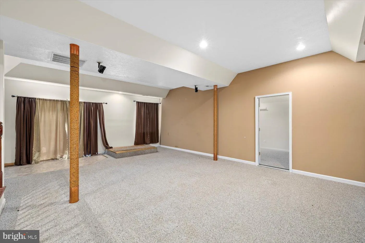 Locust Grove, Virginia 22508, United States, 5 Bedrooms Bedrooms, ,4 BathroomsBathrooms,Residential,Coming Soon,130287