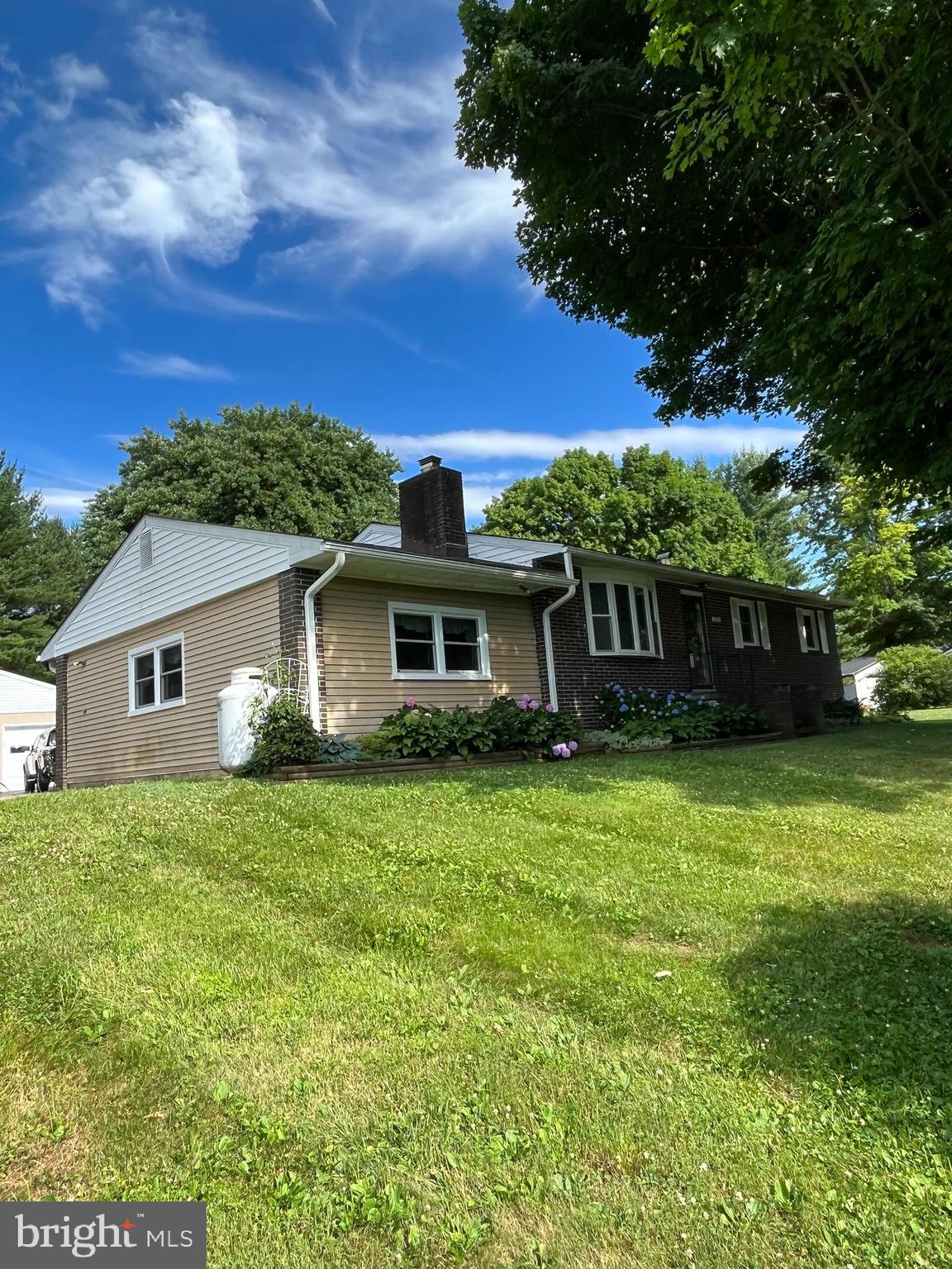 CARROLLYN MANOR - Residential