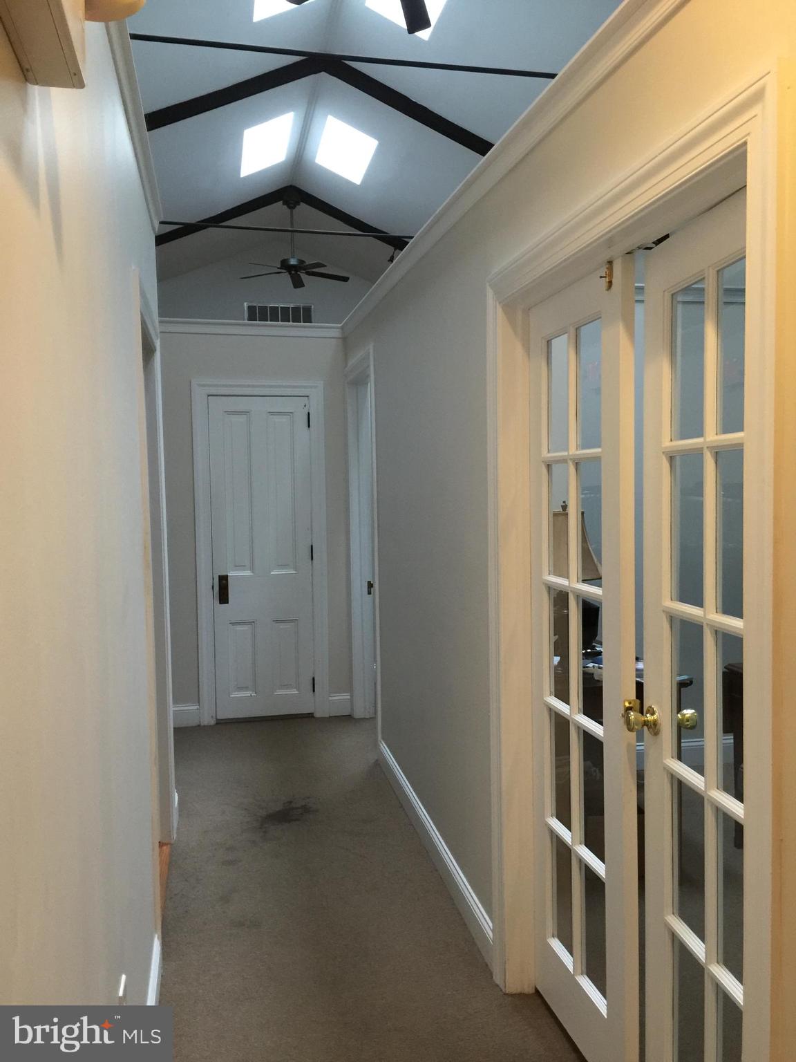 221 E HIGH STREET