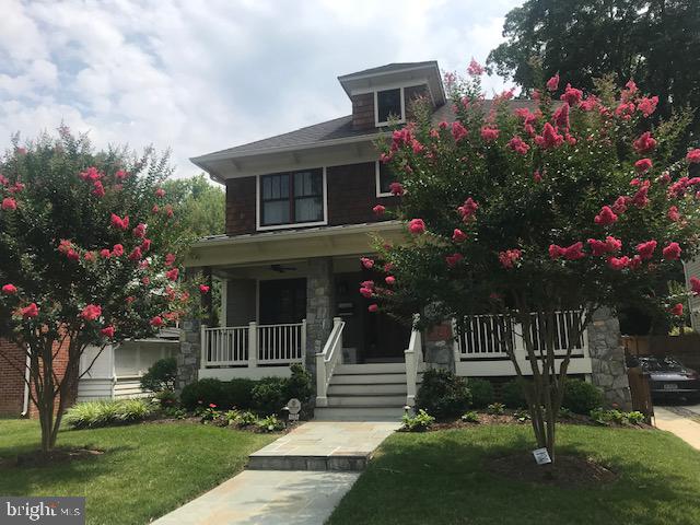 WAVERLY HILLS - Residential