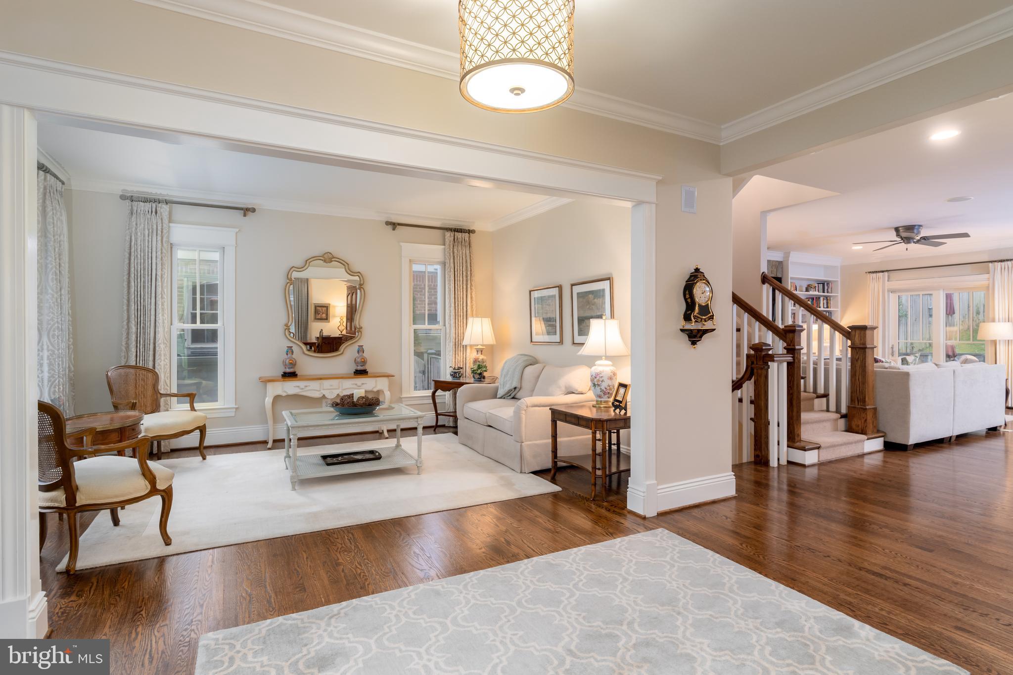 WAVERLY HILLS - Residential