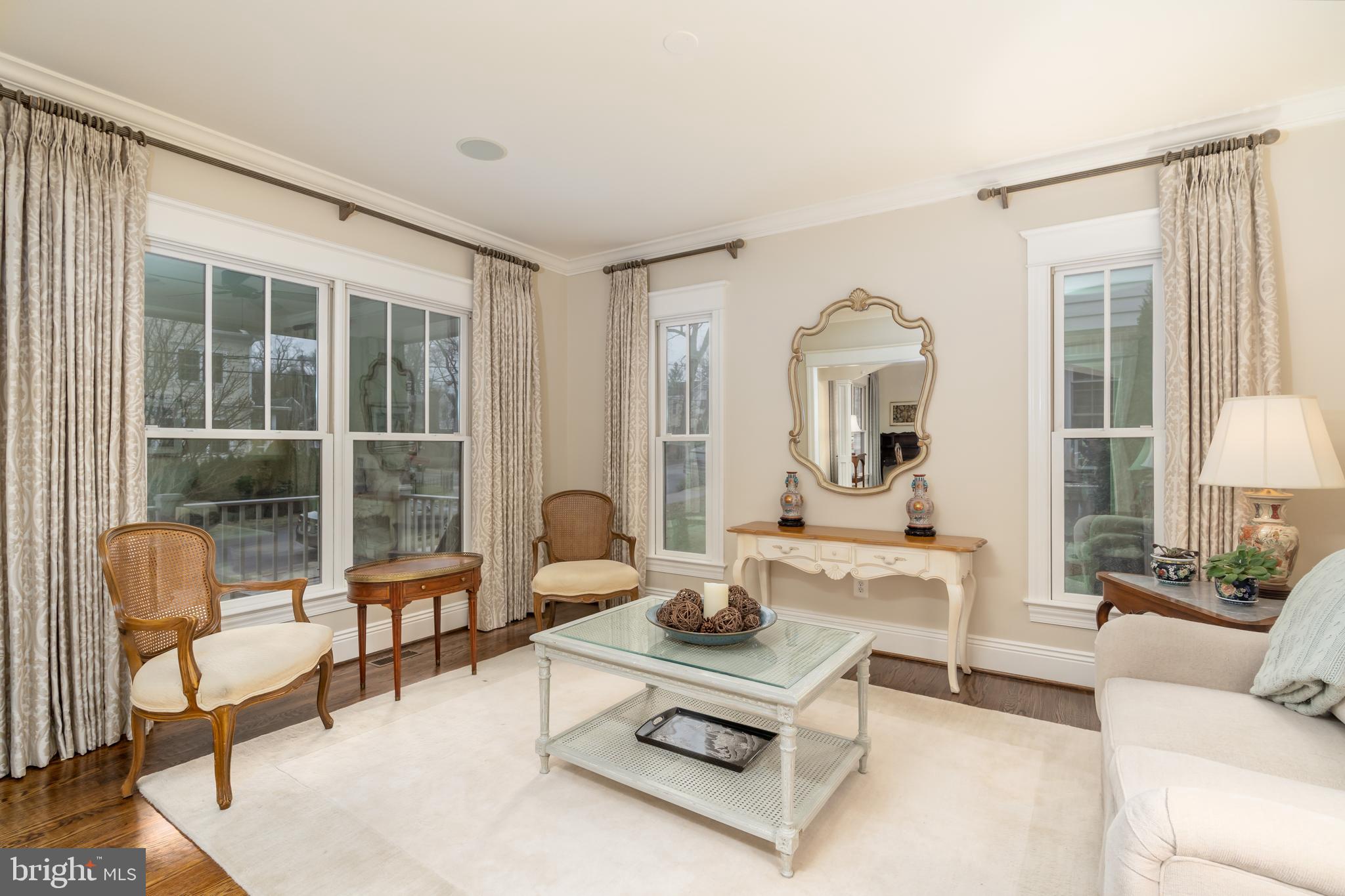 WAVERLY HILLS - Residential