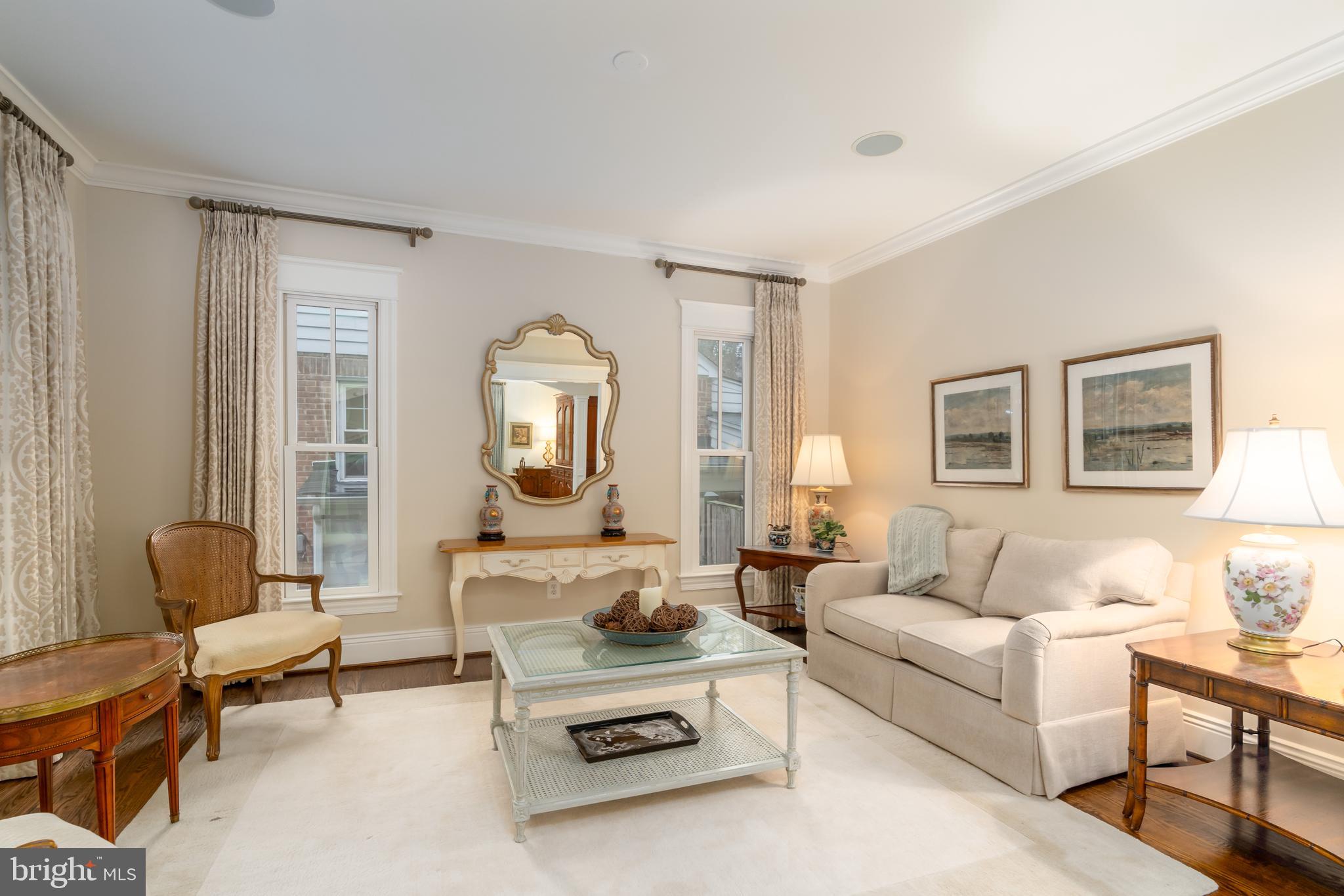 WAVERLY HILLS - Residential