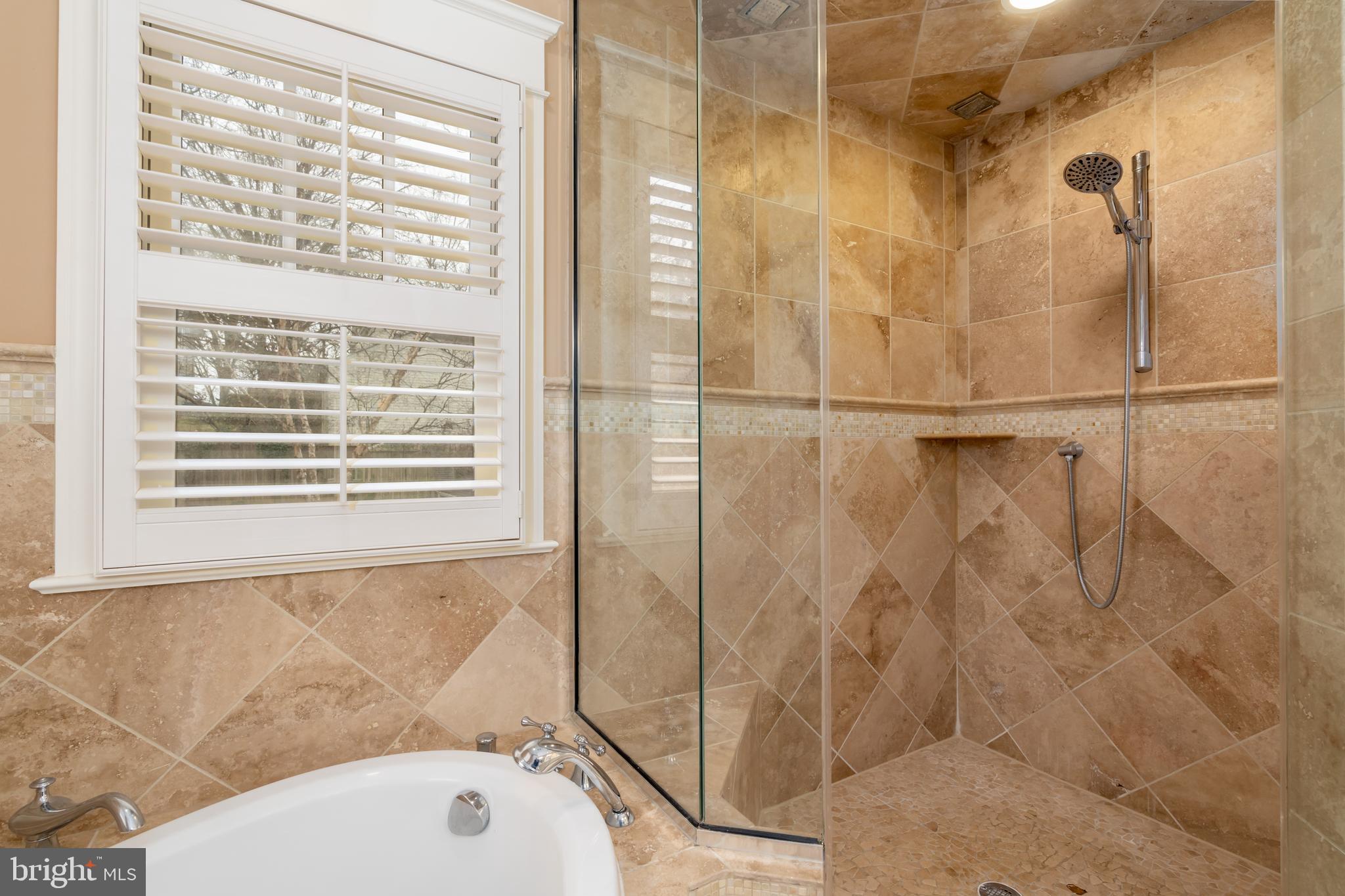 WAVERLY HILLS - Residential