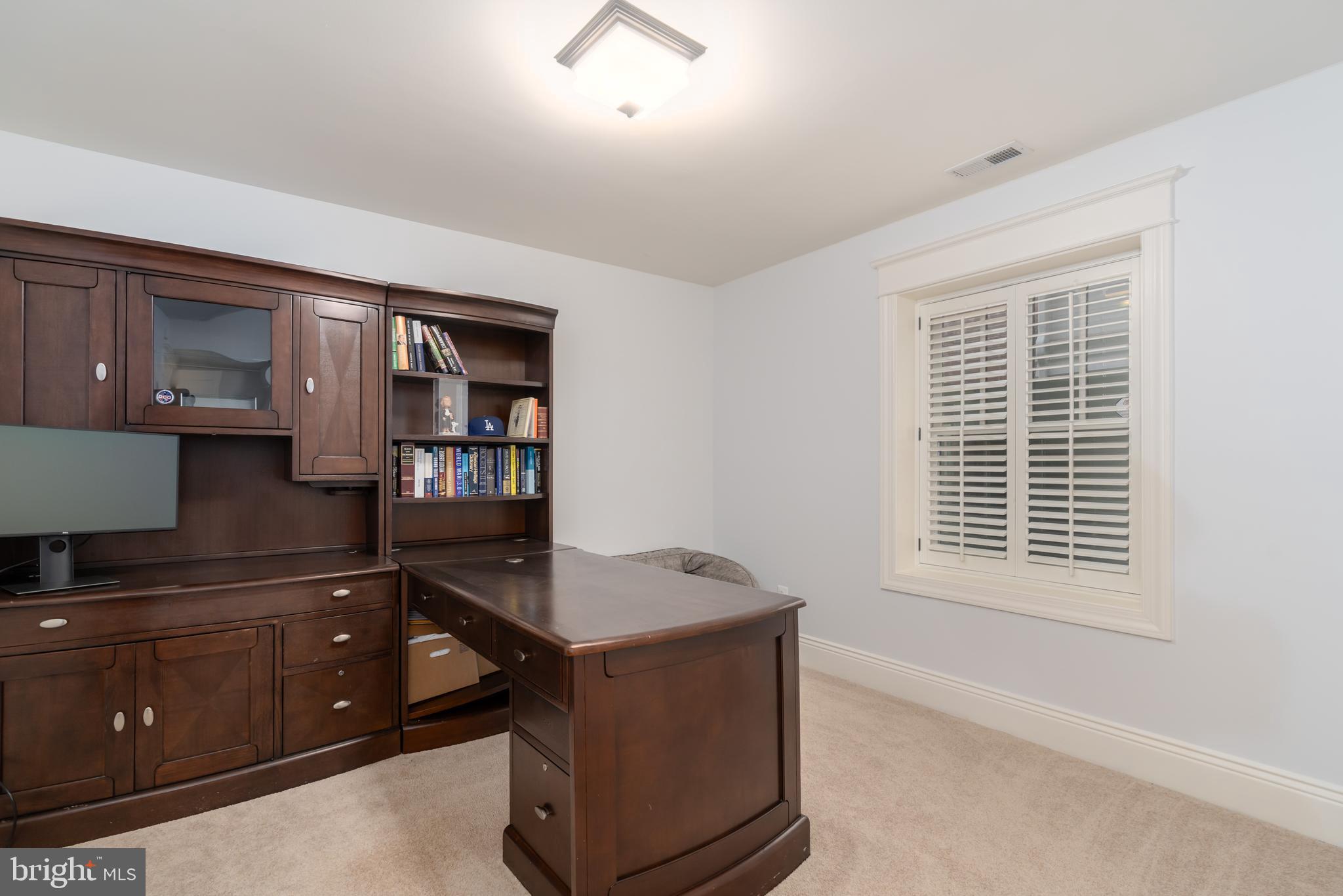 WAVERLY HILLS - Residential