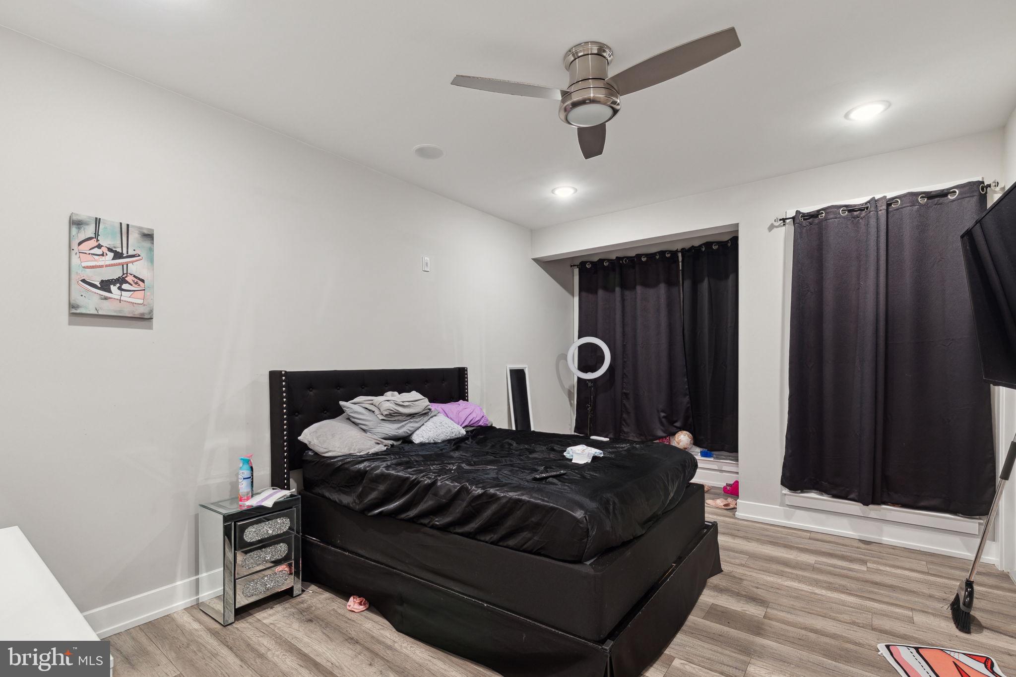 WEST KENSINGTON - Residential Income