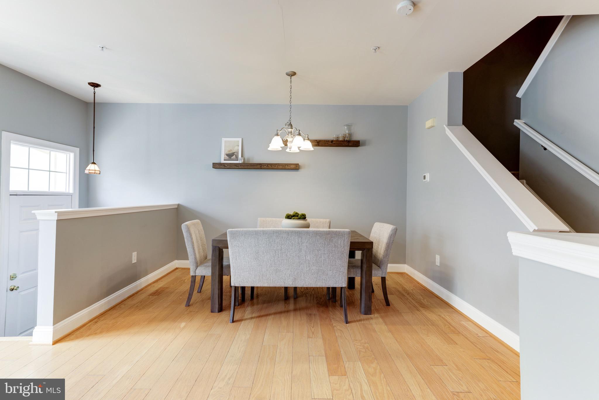 COURTLANDS AT CASCADES - Residential