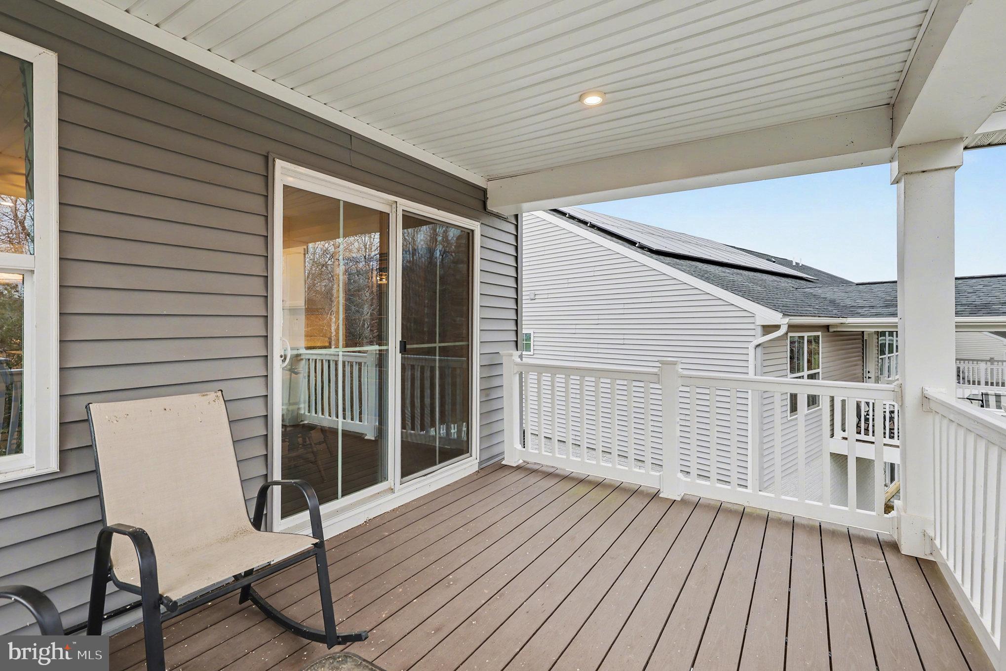 TWIN LAKE VILLAS - Residential