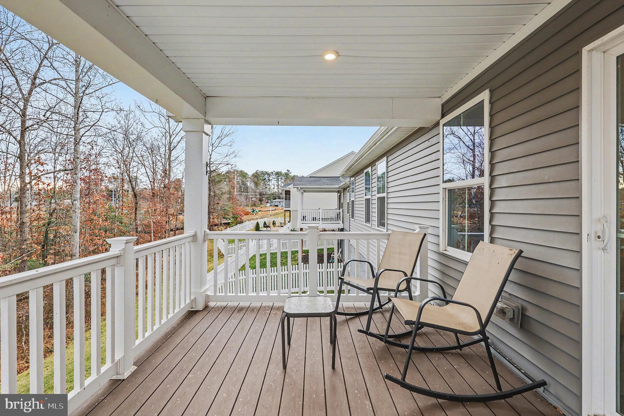 TWIN LAKE VILLAS - Residential