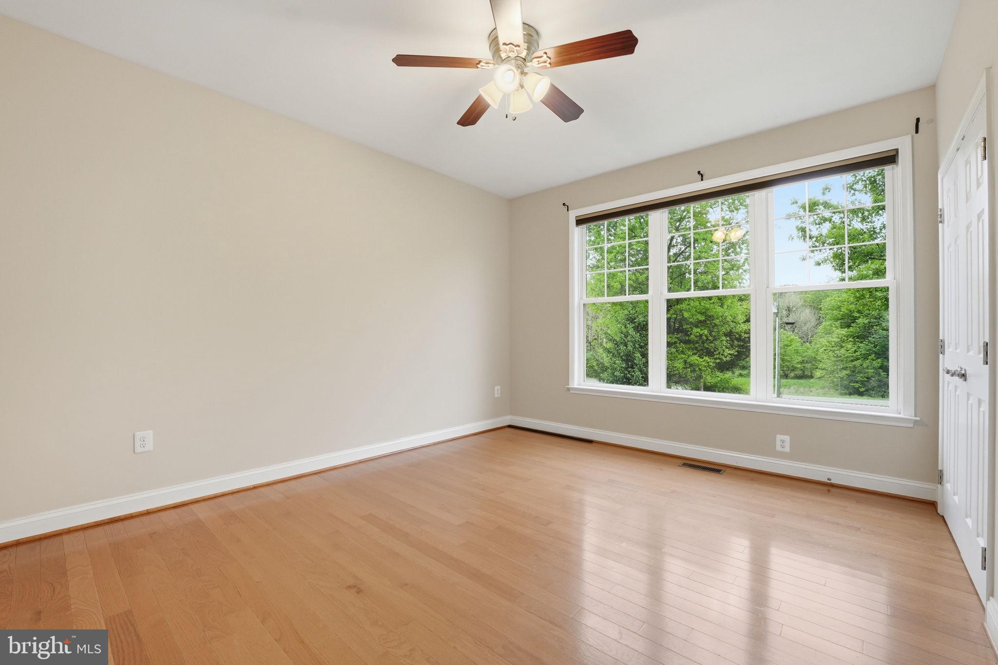 EVERGREEN MEADOWS - Residential