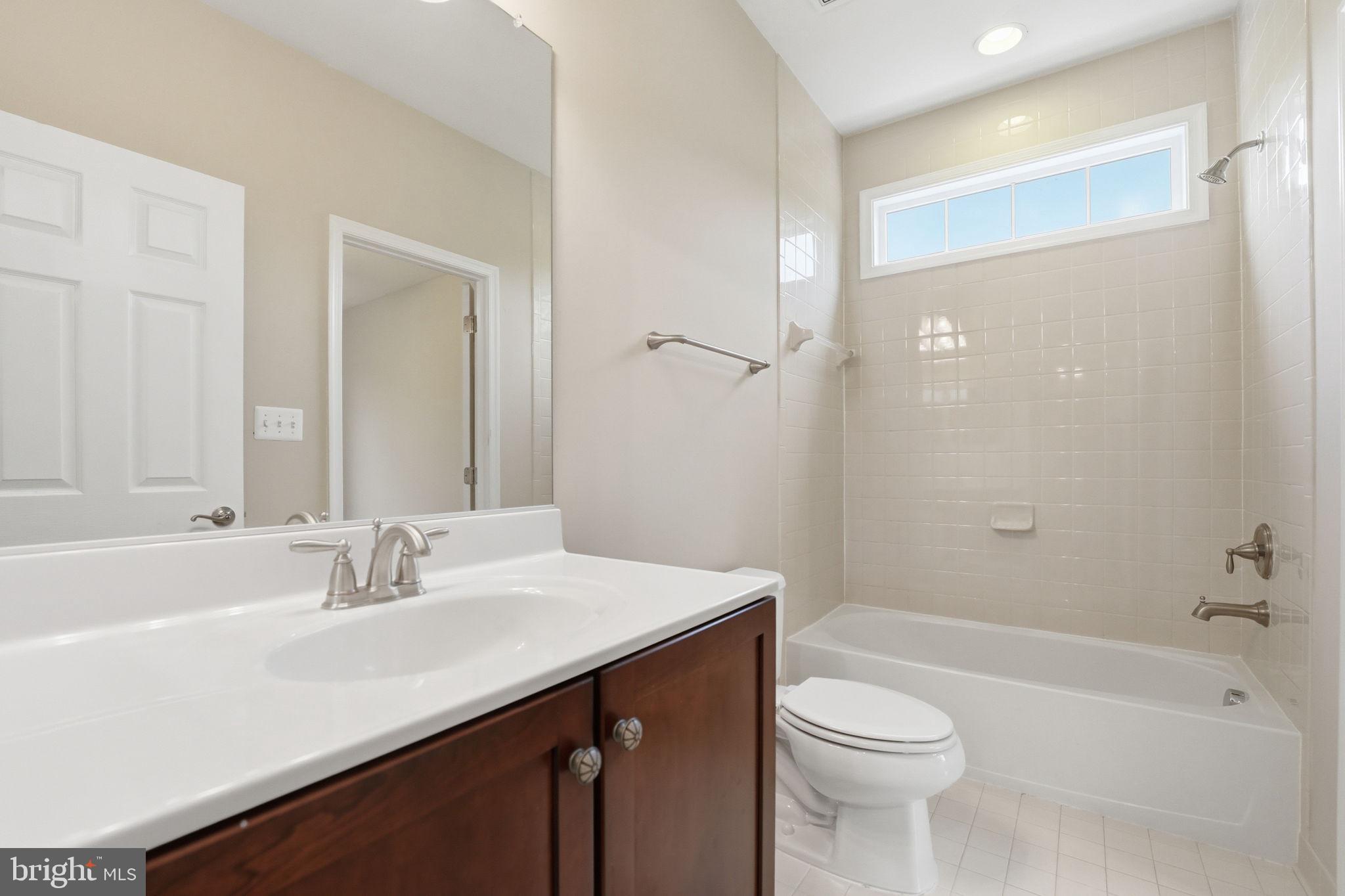 EVERGREEN MEADOWS - Residential