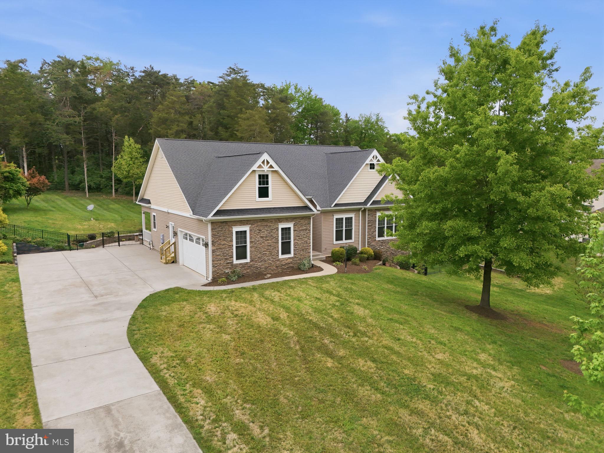 EVERGREEN MEADOWS - Residential