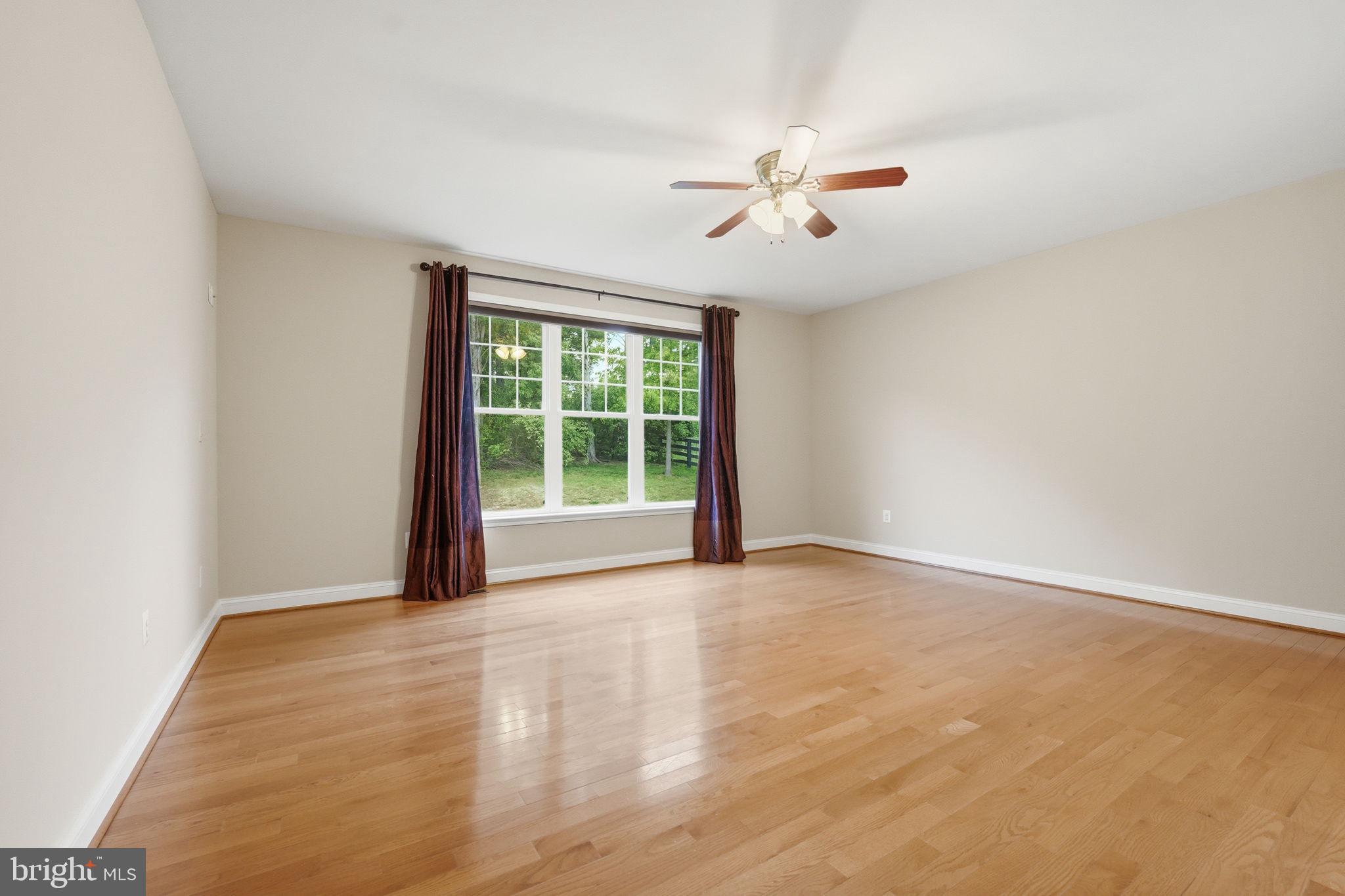 EVERGREEN MEADOWS - Residential