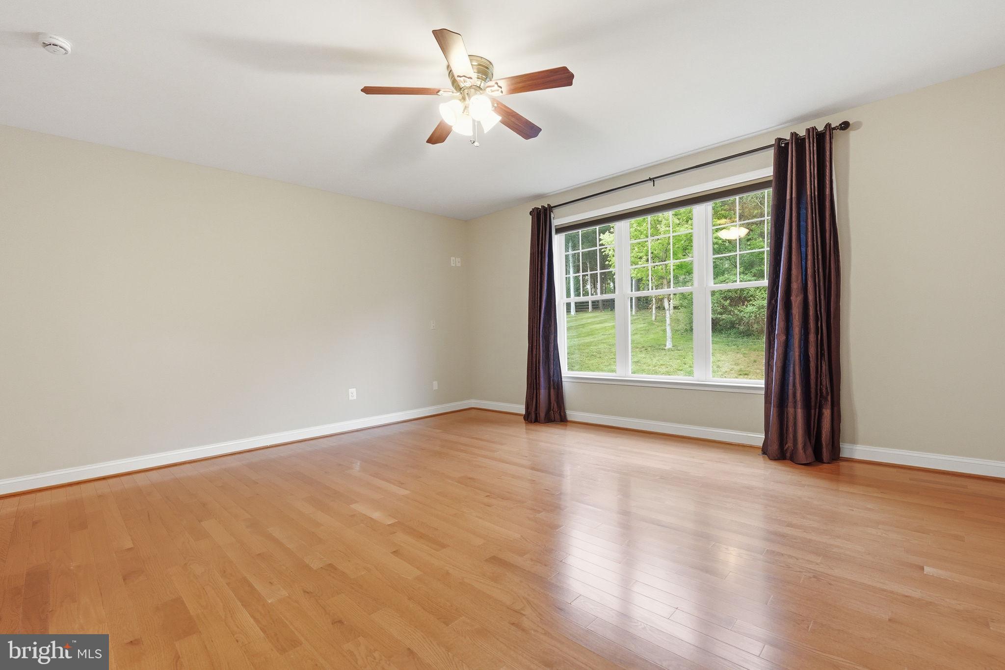 EVERGREEN MEADOWS - Residential