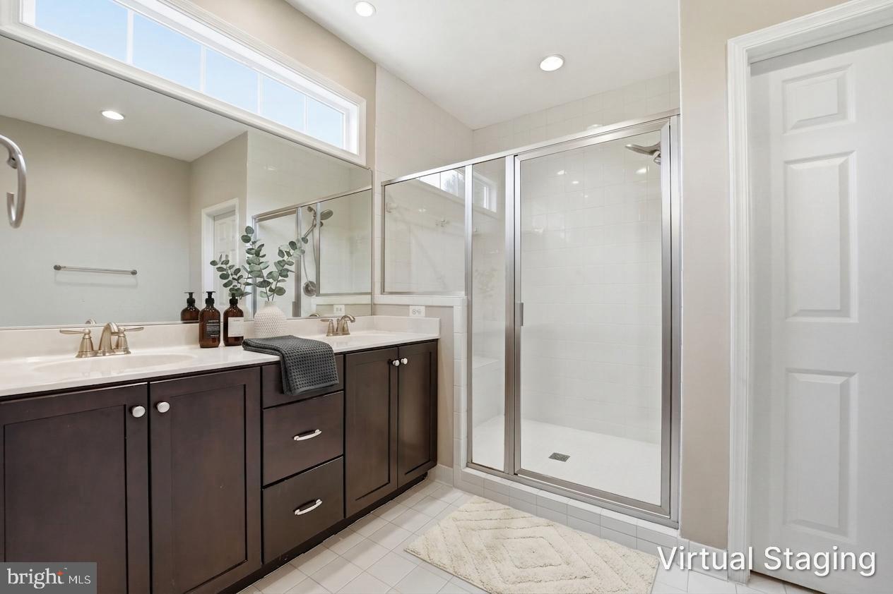 EVERGREEN MEADOWS - Residential