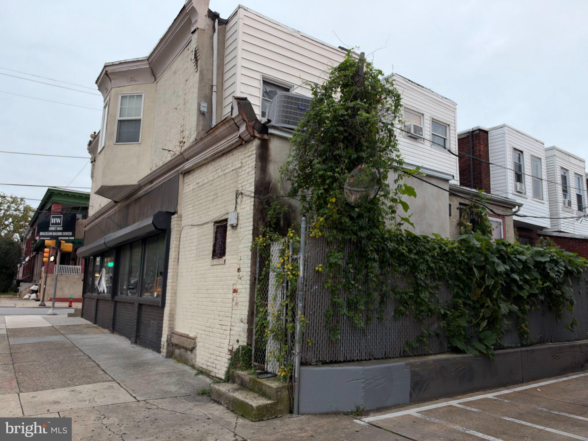 100 S 55TH STREET