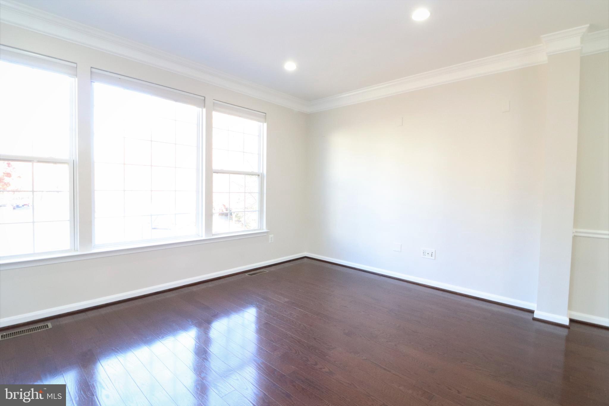 DEERFIELD RIDGE - Residential Lease