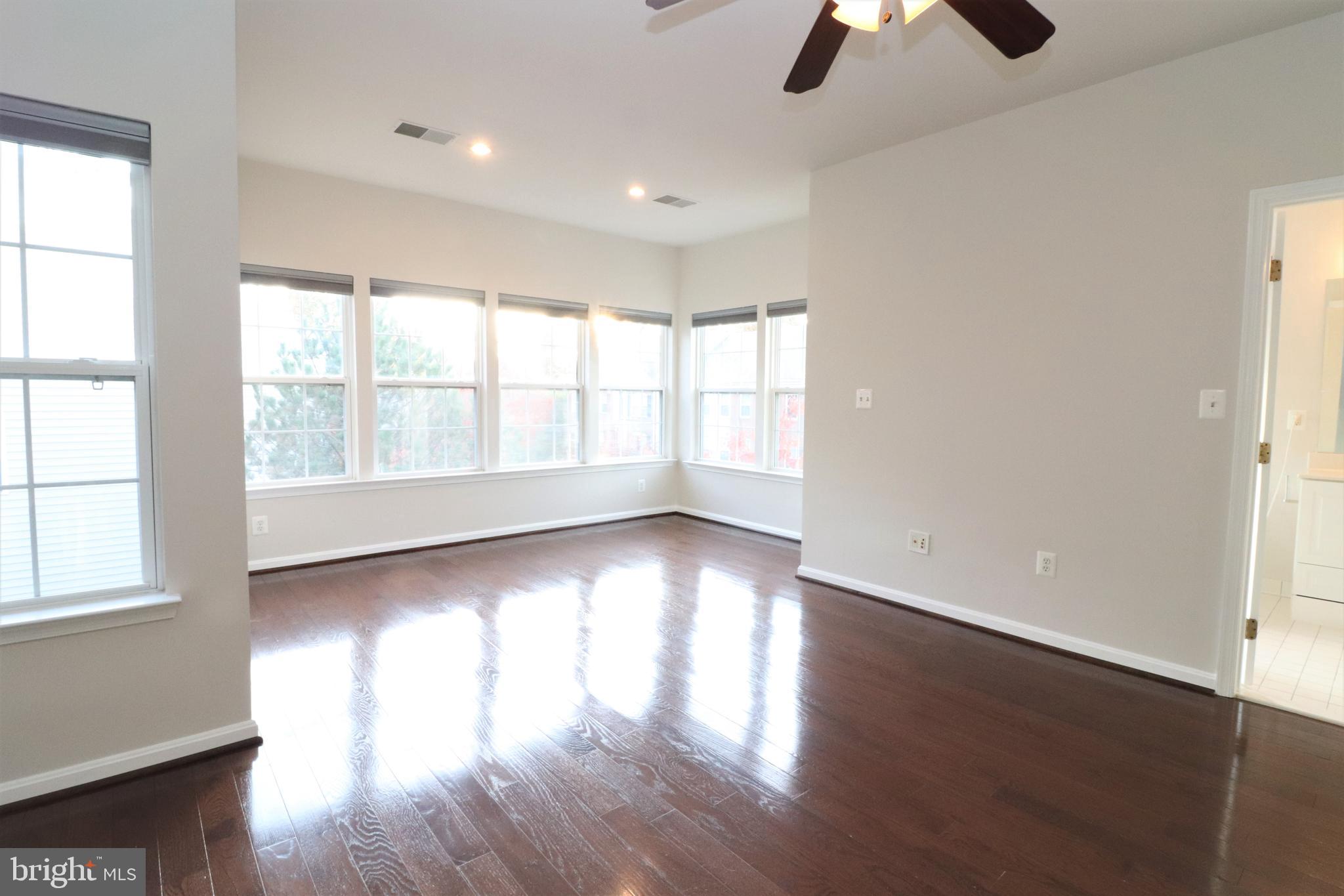 DEERFIELD RIDGE - Residential Lease