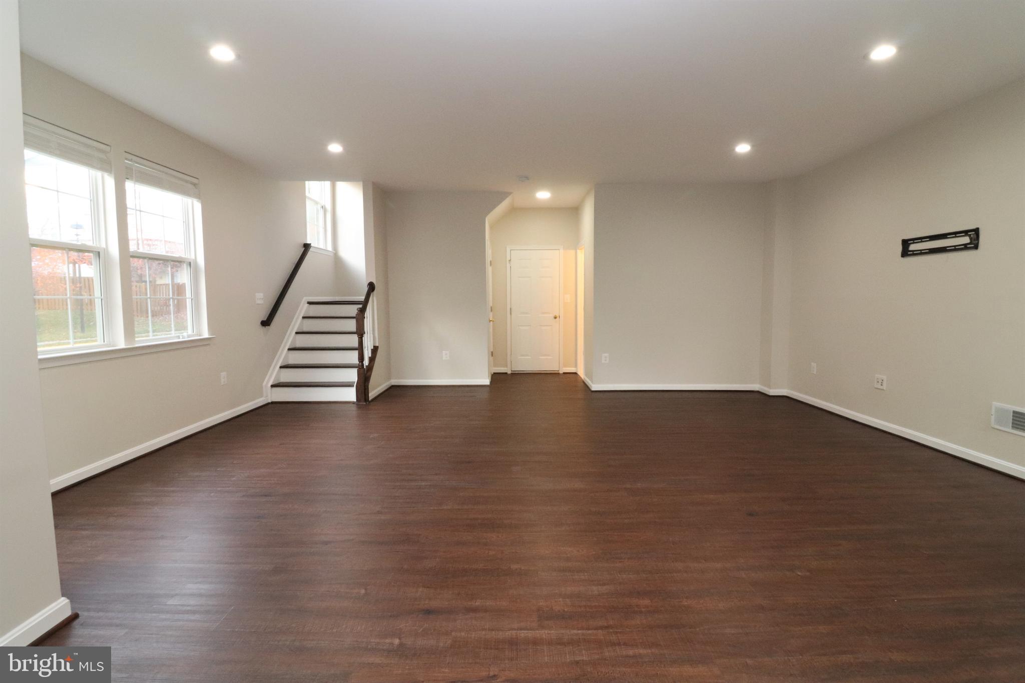 DEERFIELD RIDGE - Residential Lease