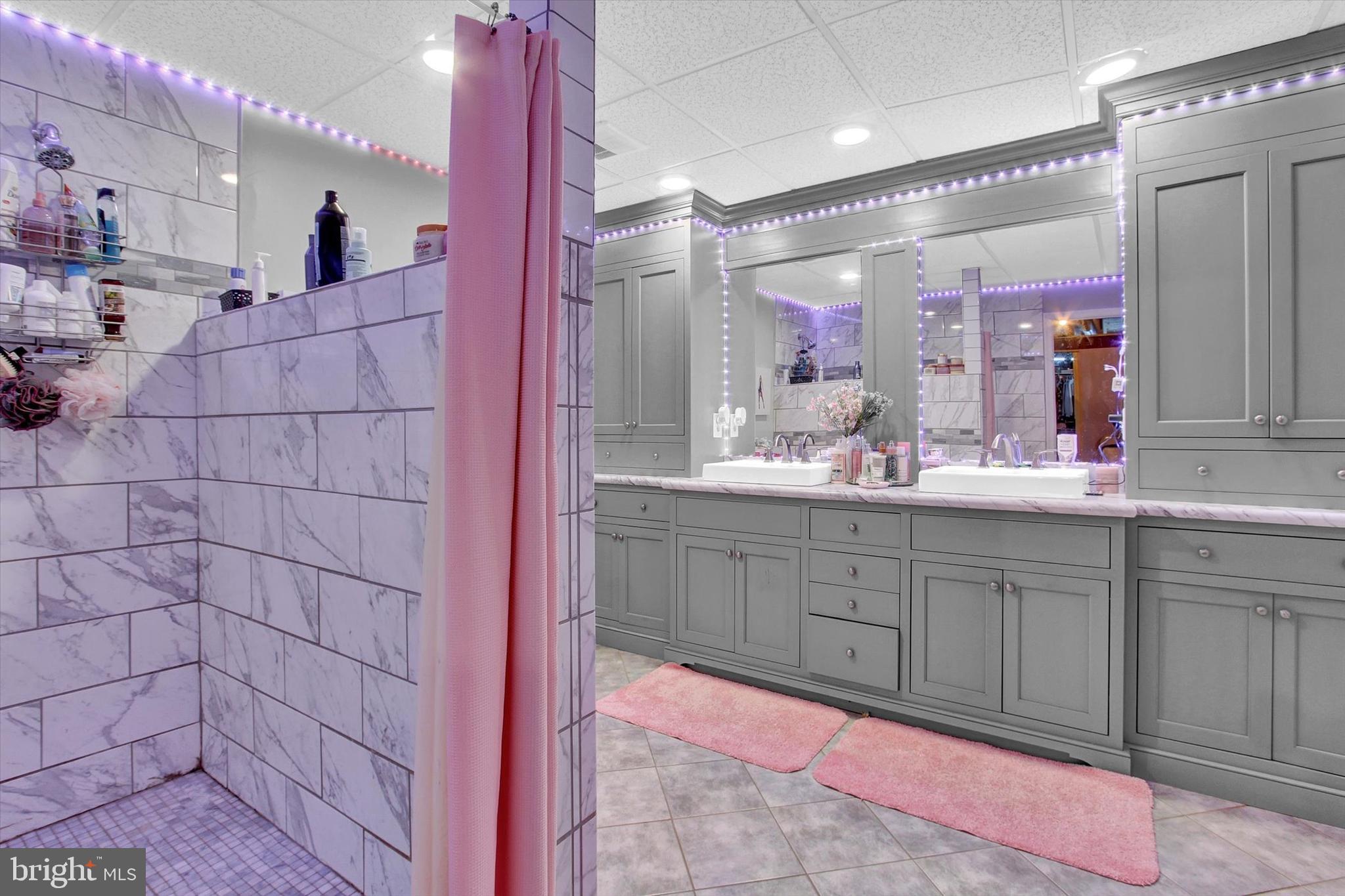 EAST BERLIN - Residential