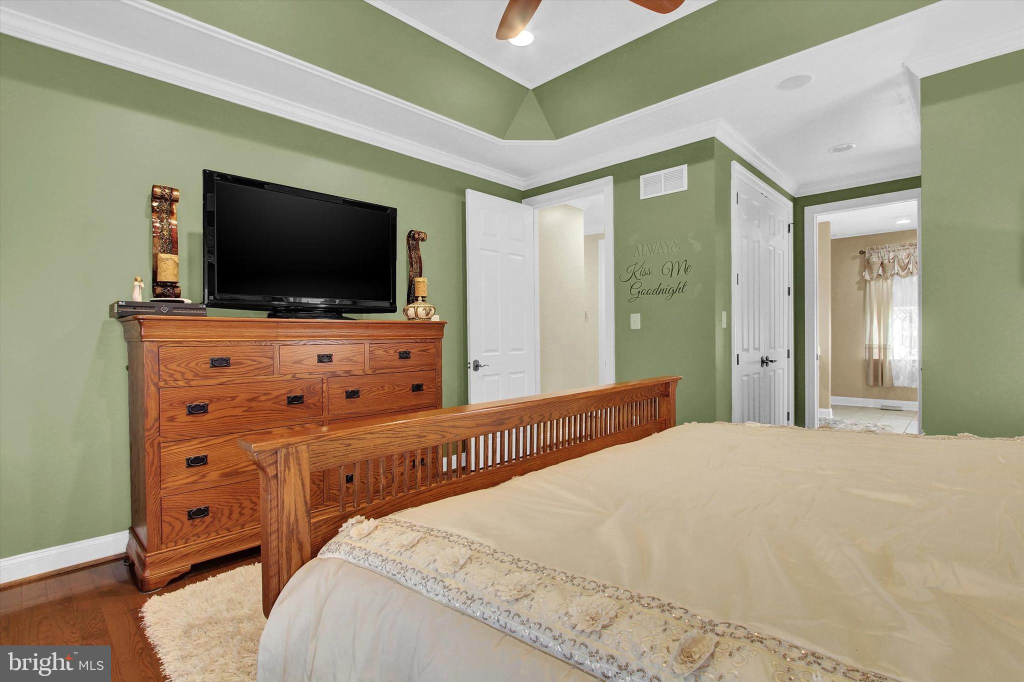 EAST BERLIN - Residential