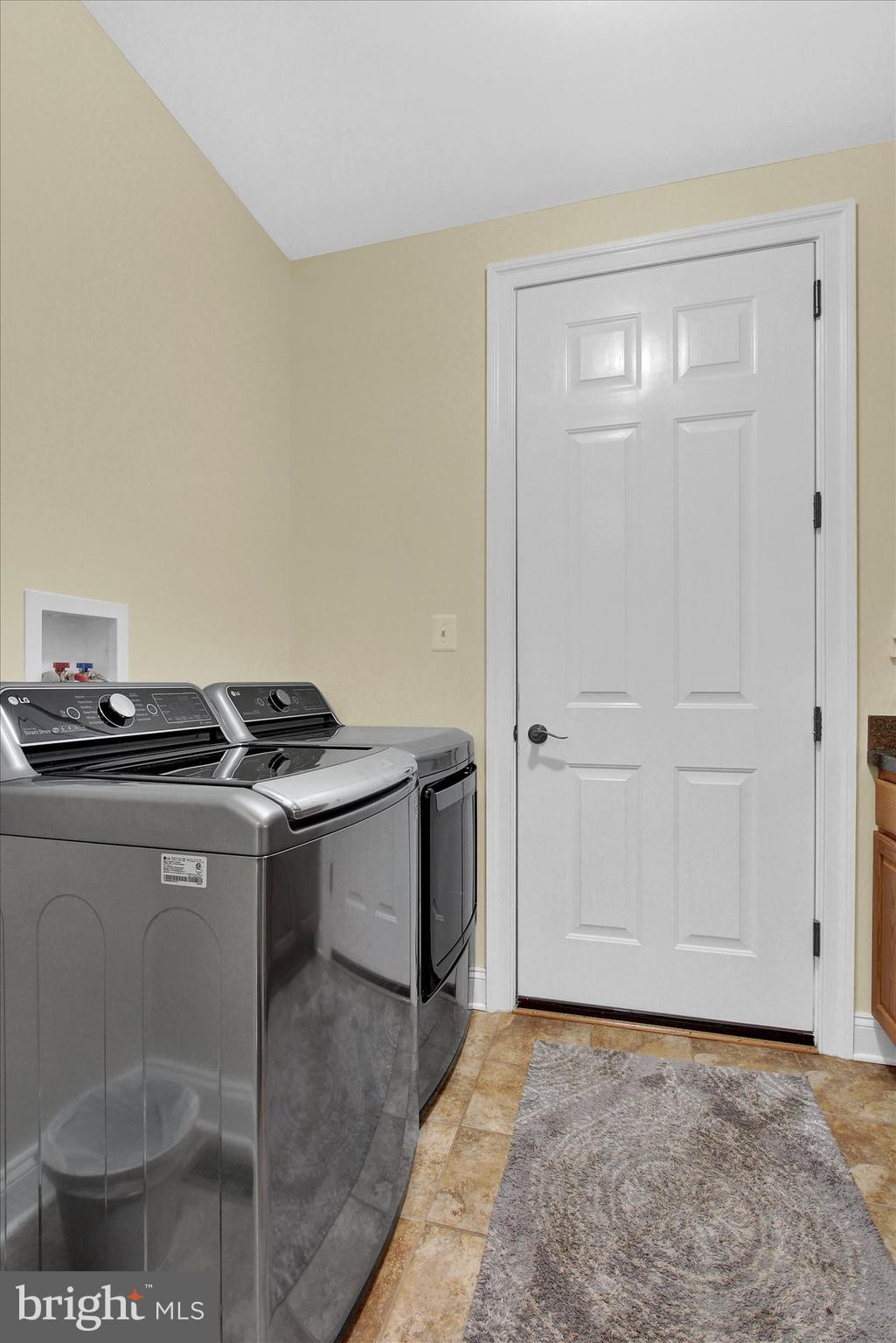 EAST BERLIN - Residential