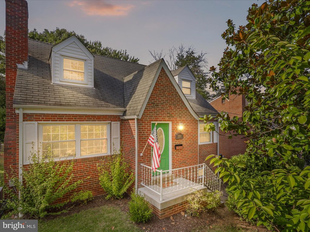 Photo of 3106 63rd Place, CHEVERLY, MD 20785 (MLS # MDPG2178664)