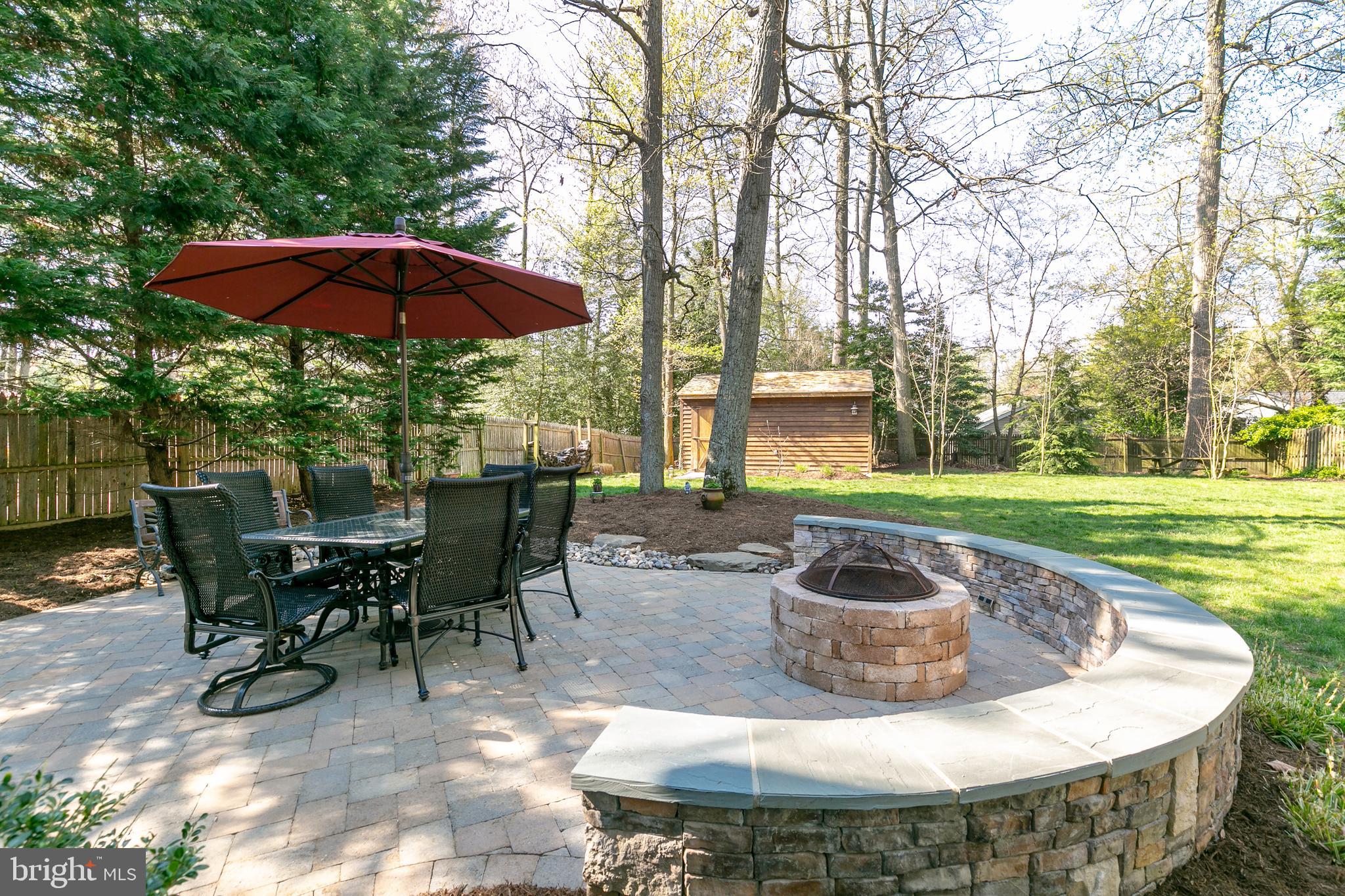 ANNAPOLIS ROADS - Residential