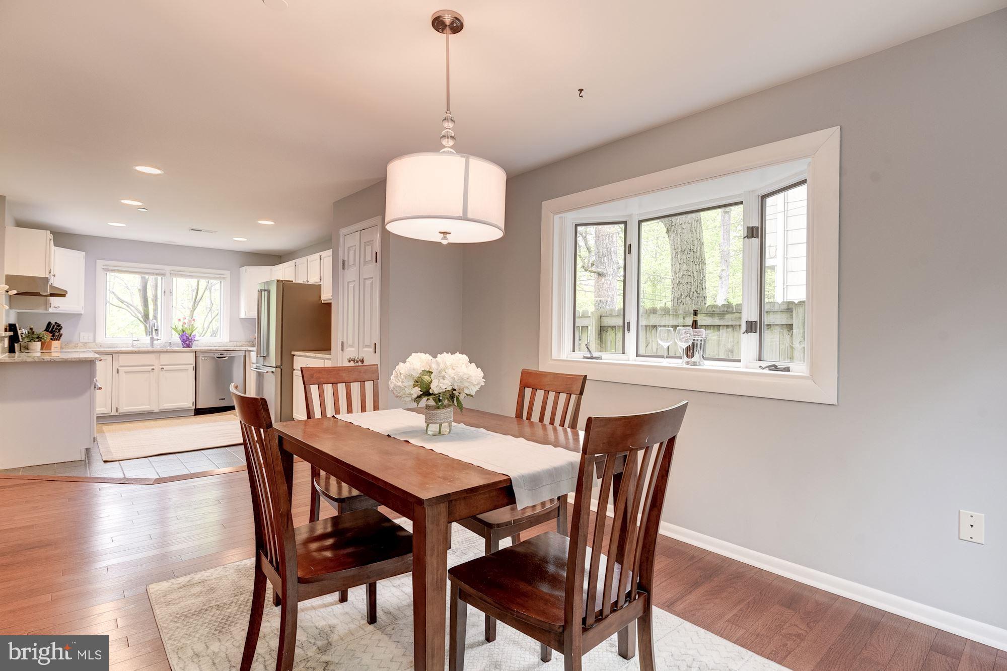 ANNAPOLIS ROADS - Residential