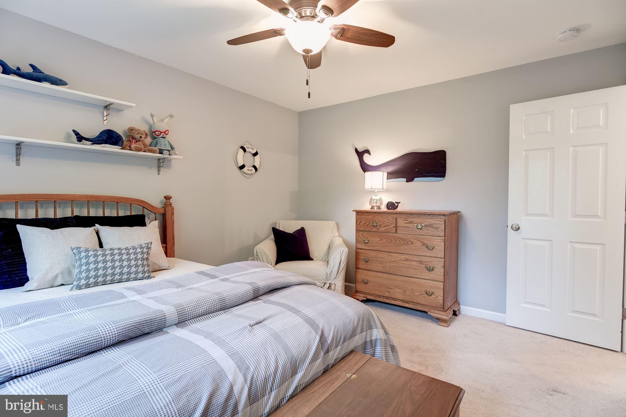 ANNAPOLIS ROADS - Residential