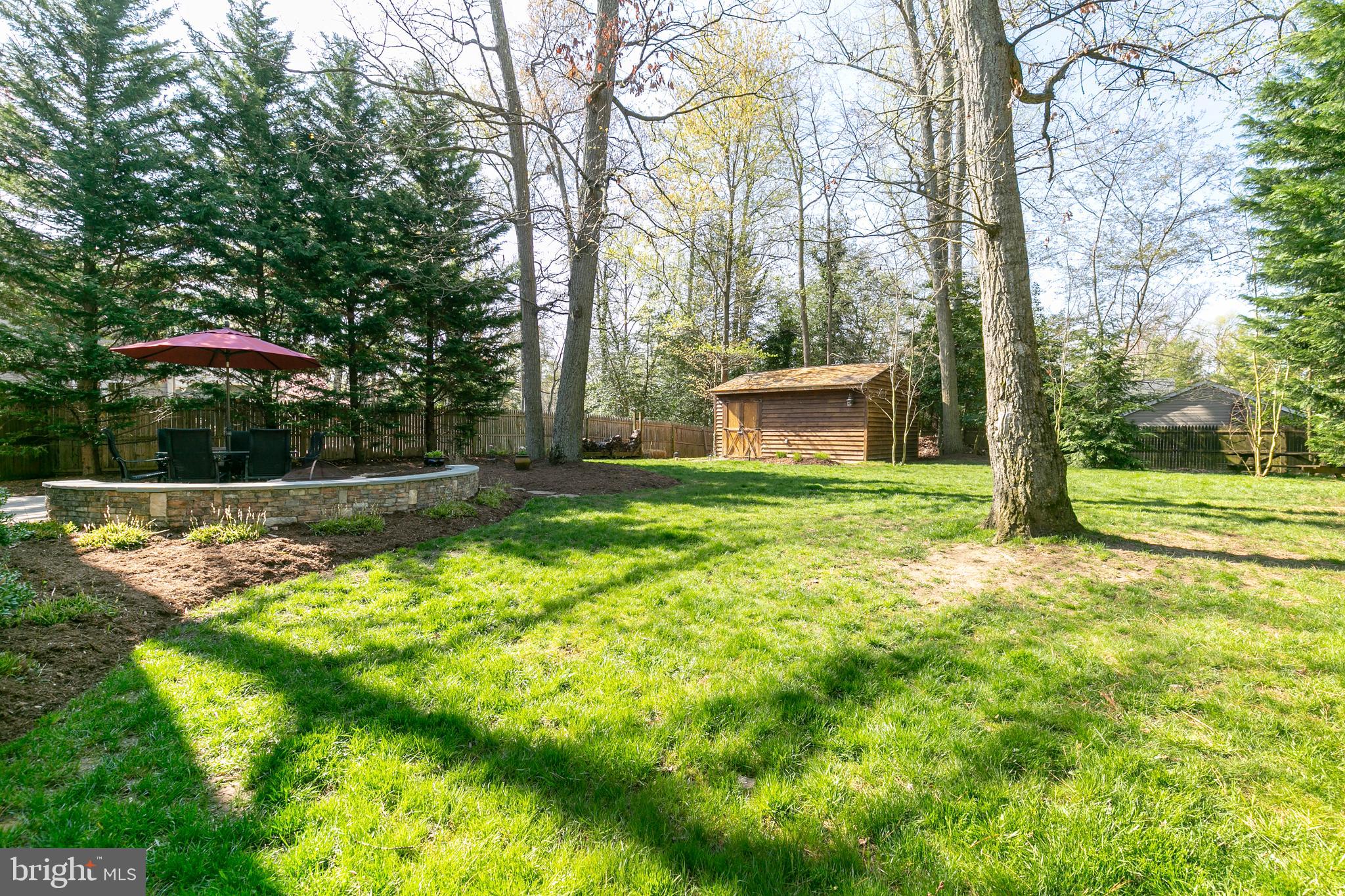 ANNAPOLIS ROADS - Residential