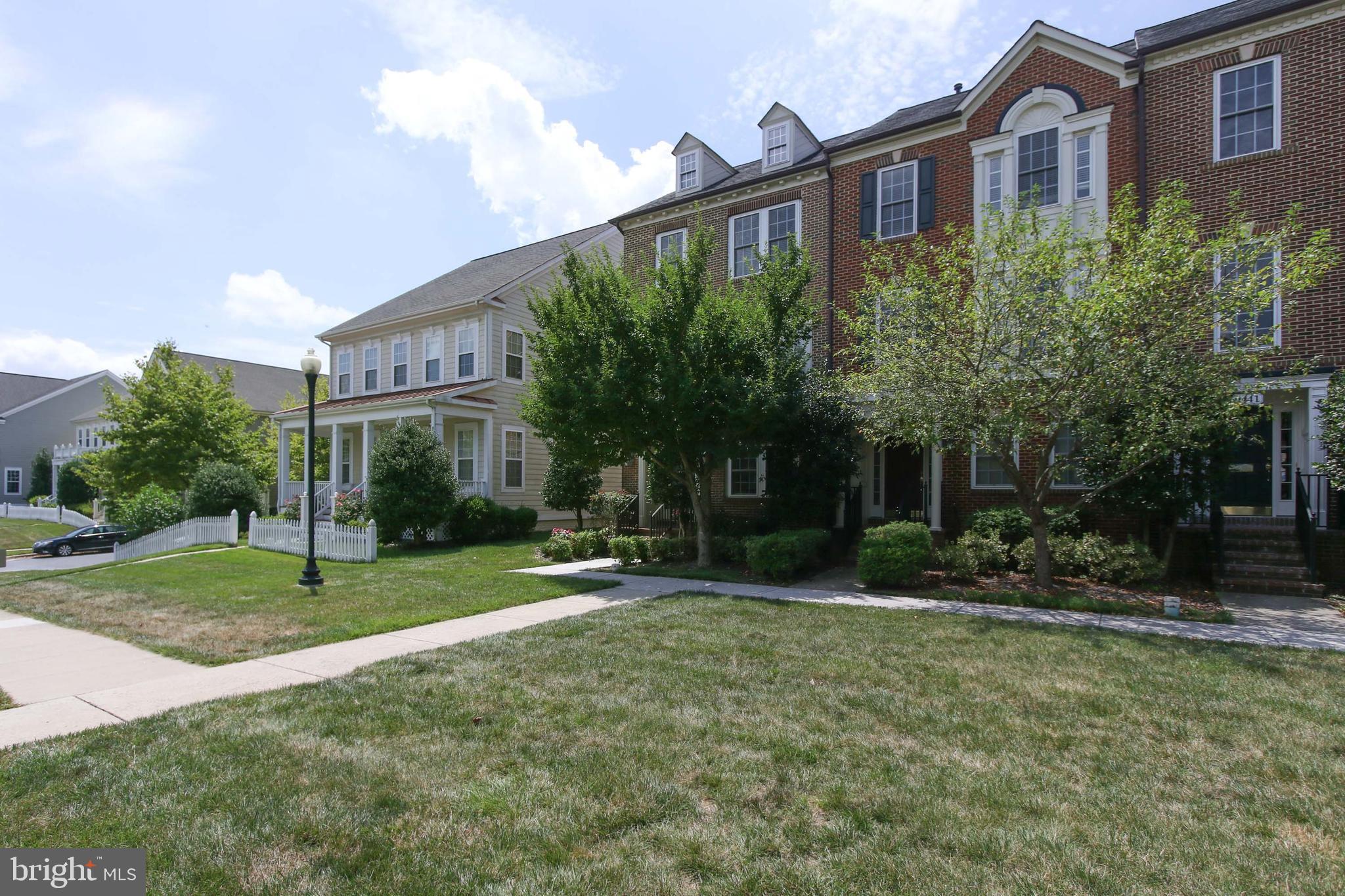 VILLAGES OF URBANA - Residential