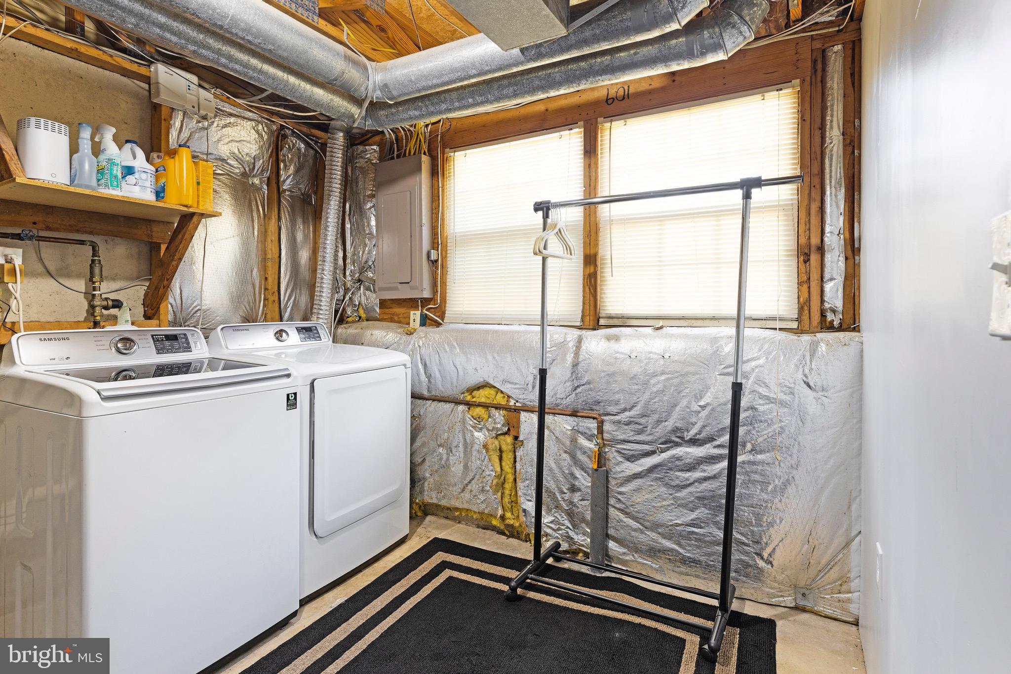 WEST SHORE - Residential