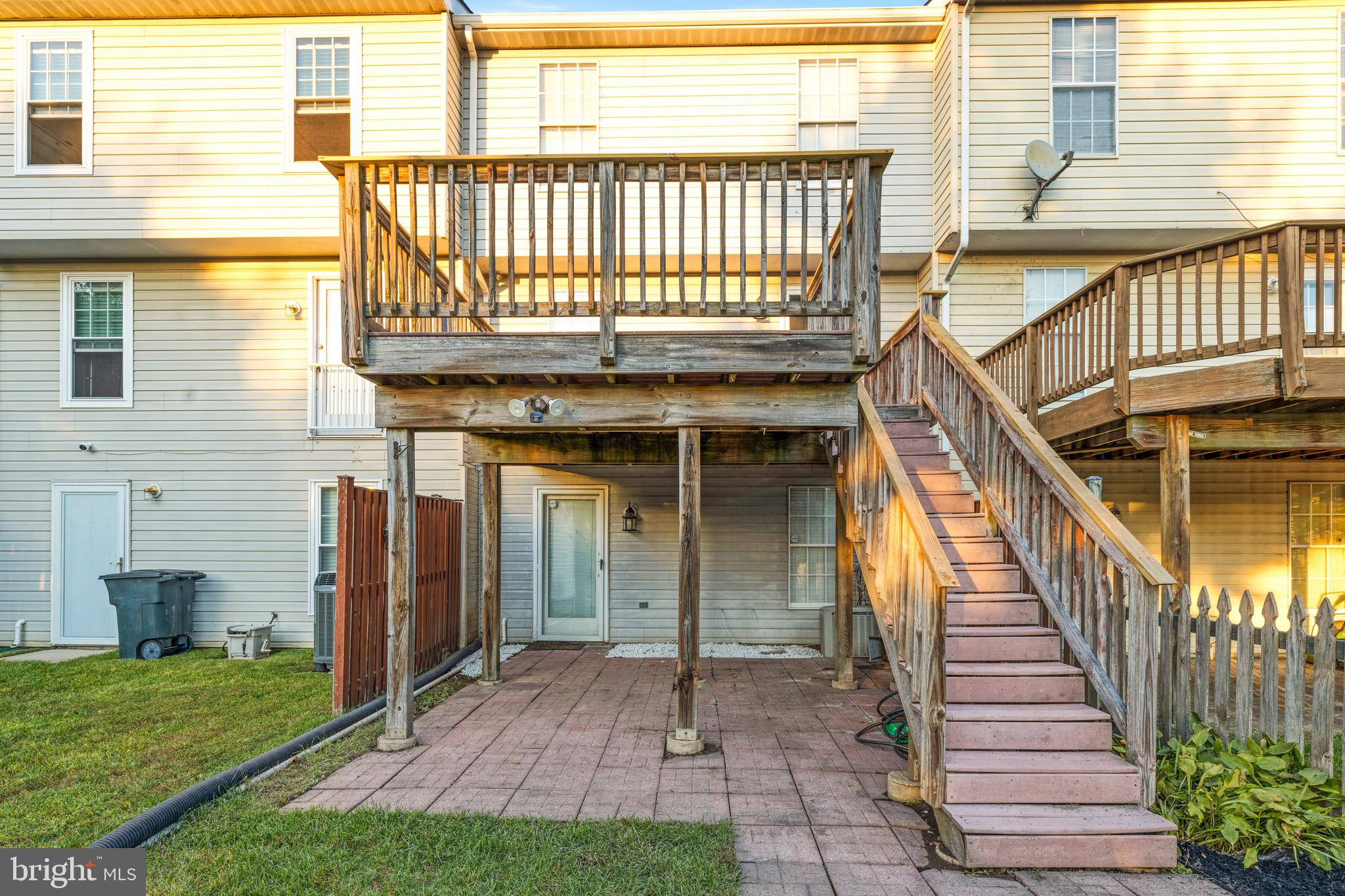 WEST SHORE - Residential