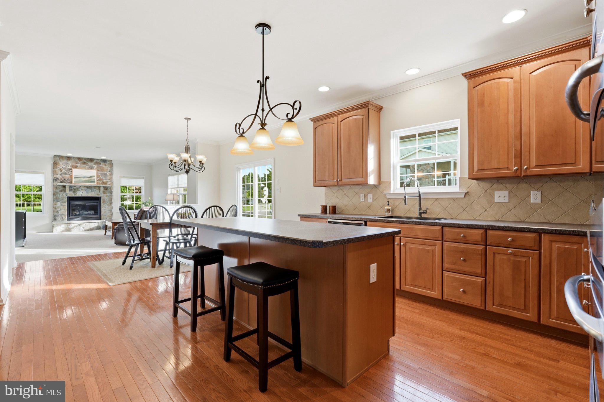 600 DETWEILER DRIVE