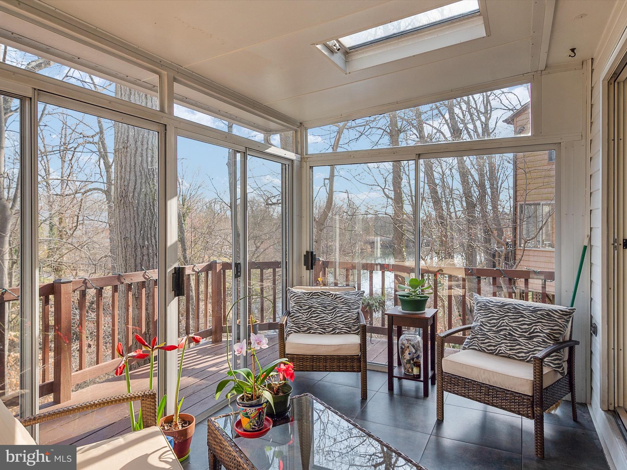 WINDMILLS OF ANNAPOLIS - Residential