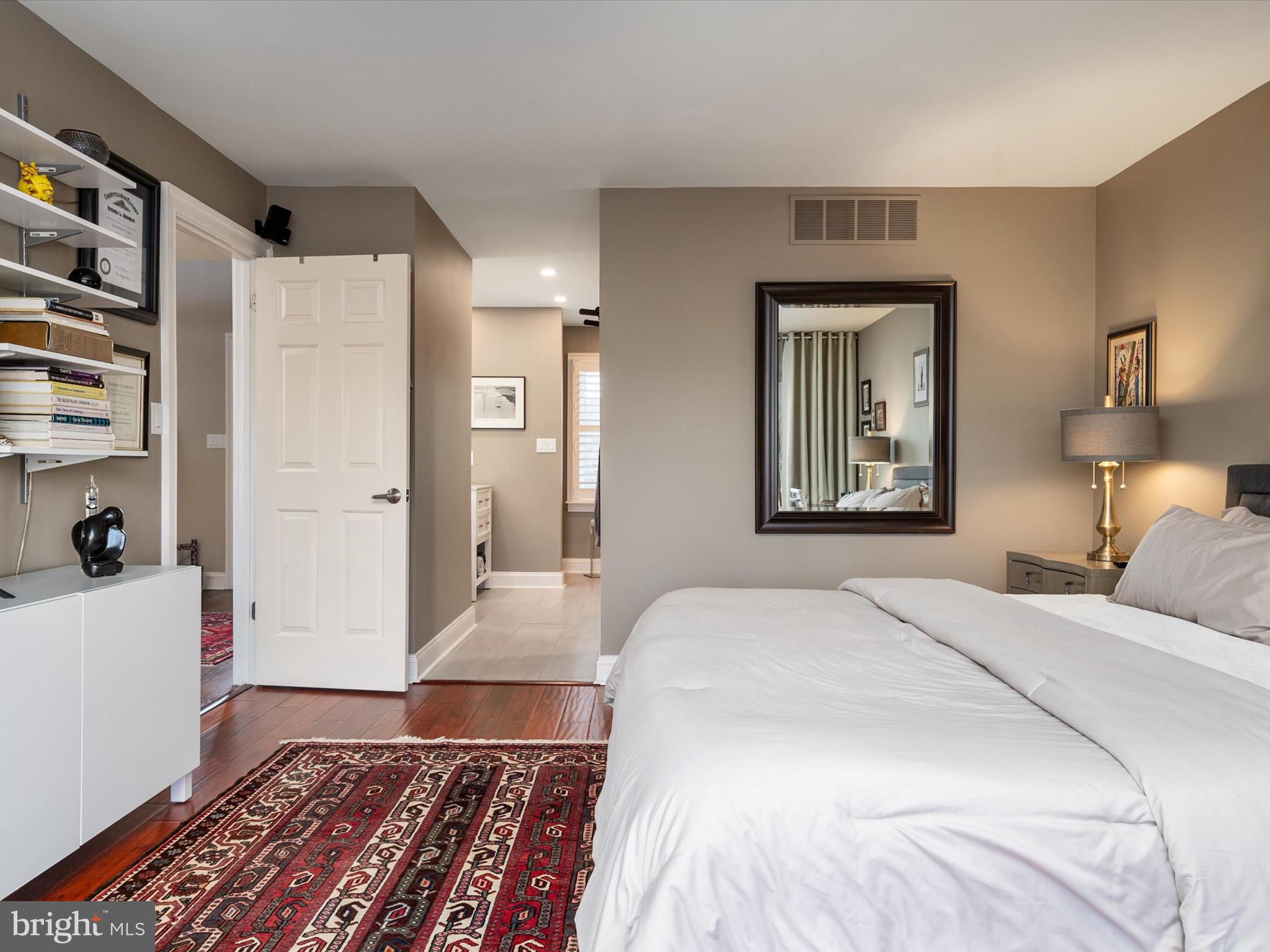 WINDMILLS OF ANNAPOLIS - Residential